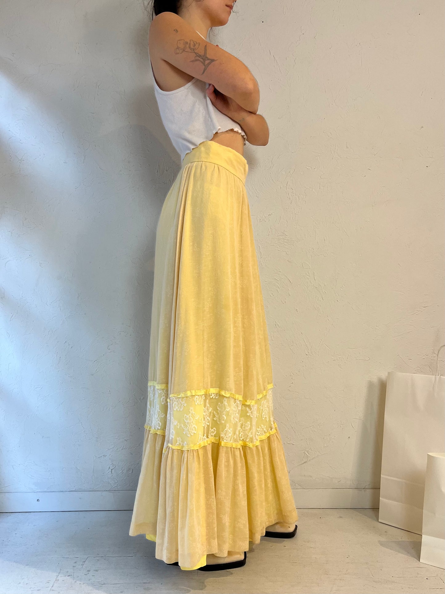 Vintage Handmade Pale Yellow Peasant Skirt / Medium