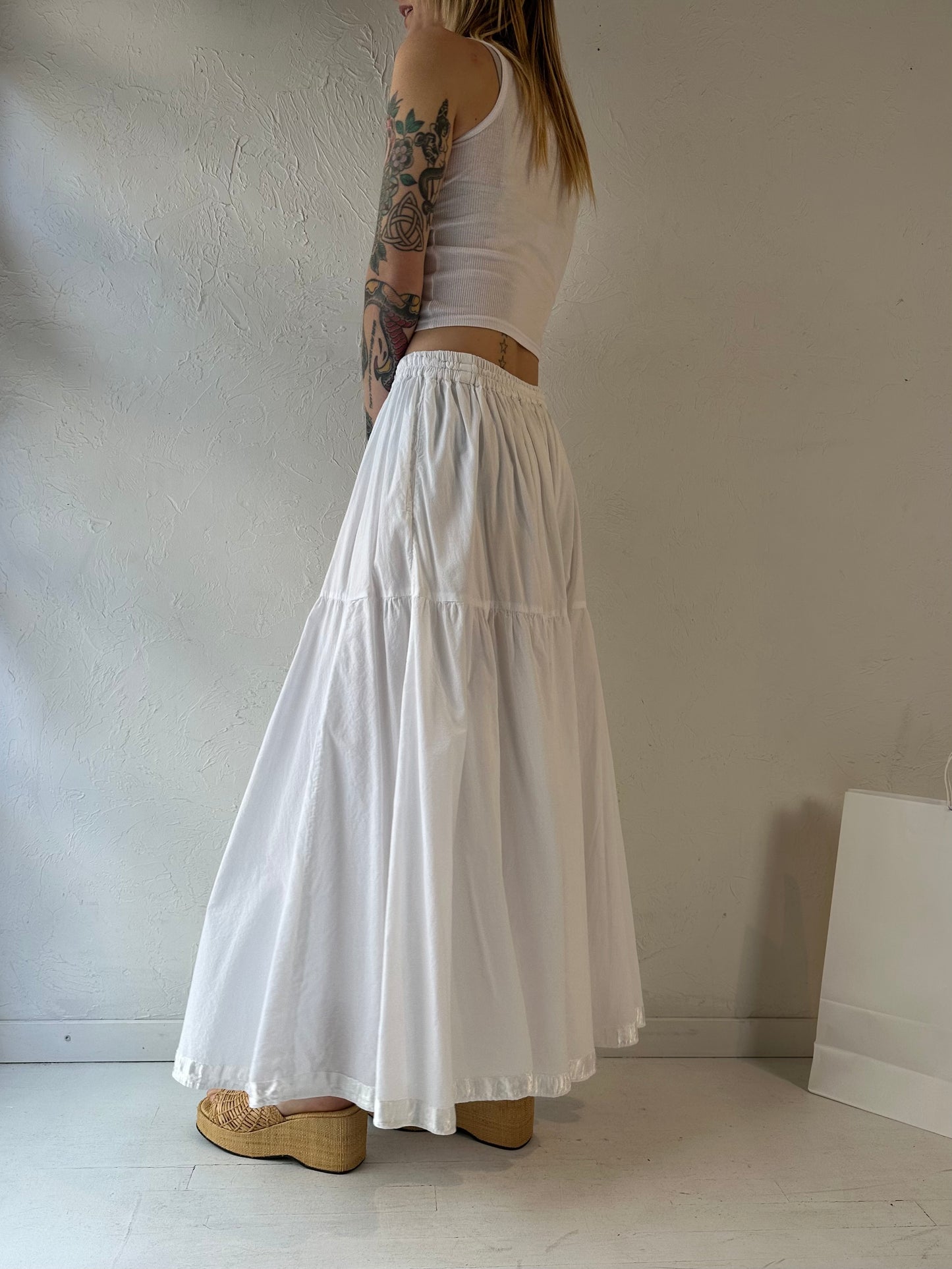 90s 'Dressed in White' White Cotton Maxi Skirt / Medium