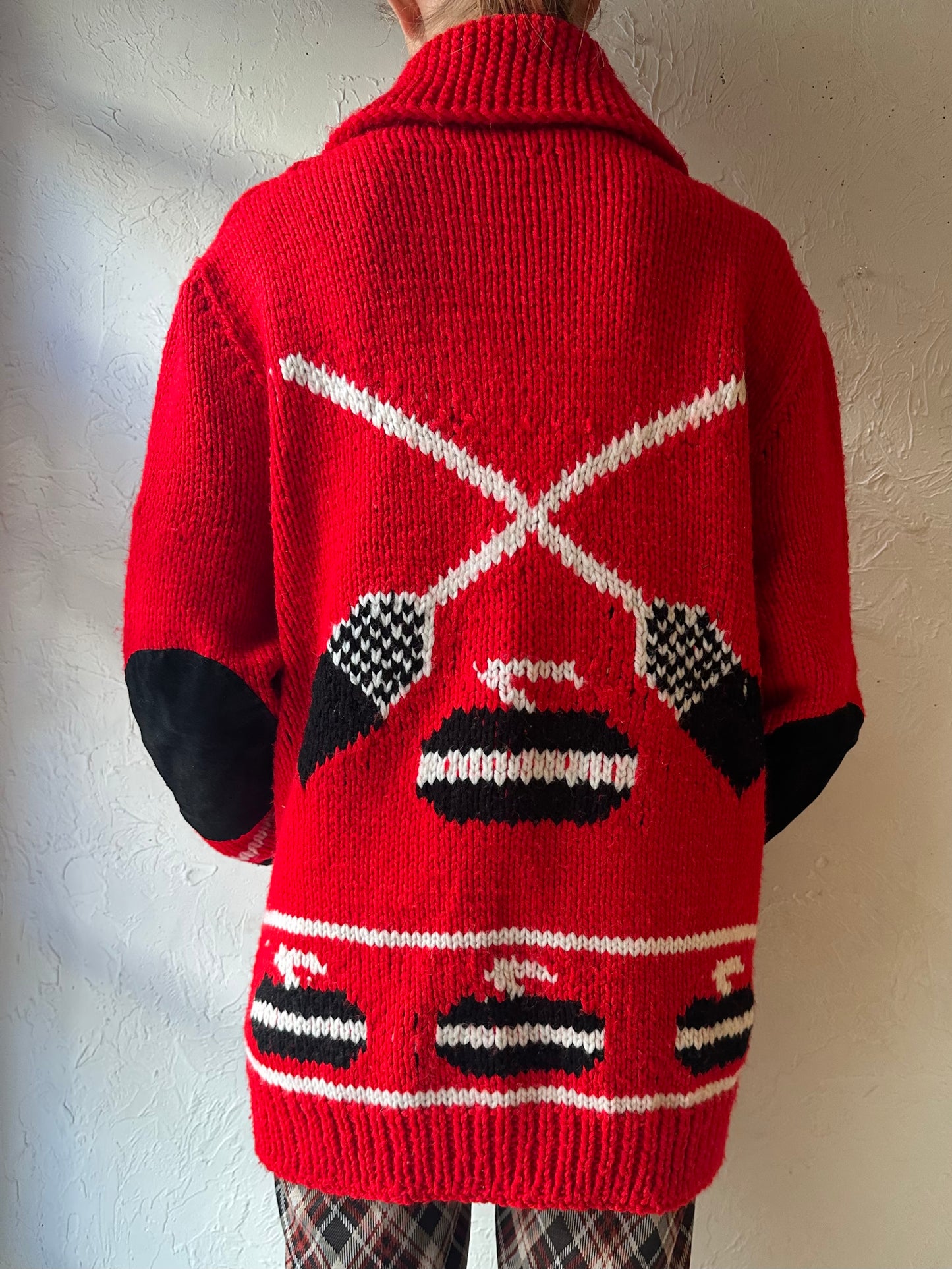 Vintage Red Acrylic Curling Sweater / Large