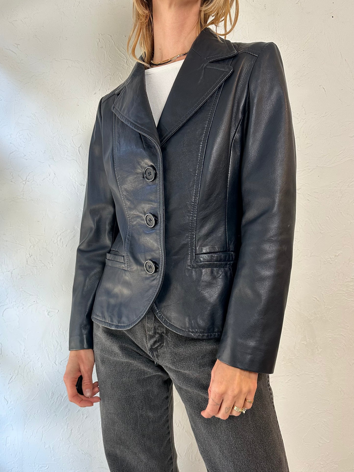 90s 'Danier' Fitted Black Leather Jacket / Medium