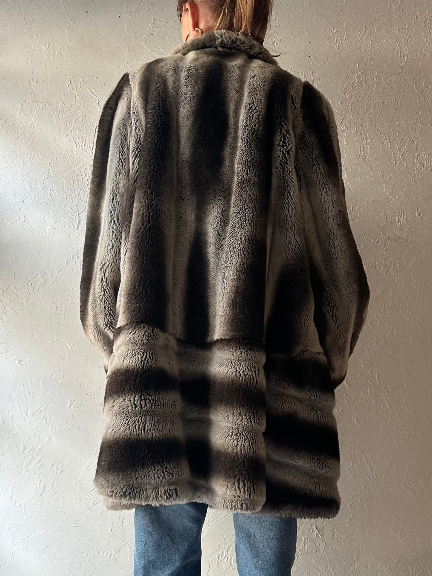 80s 'Daville' Faux Fur Coat / Large