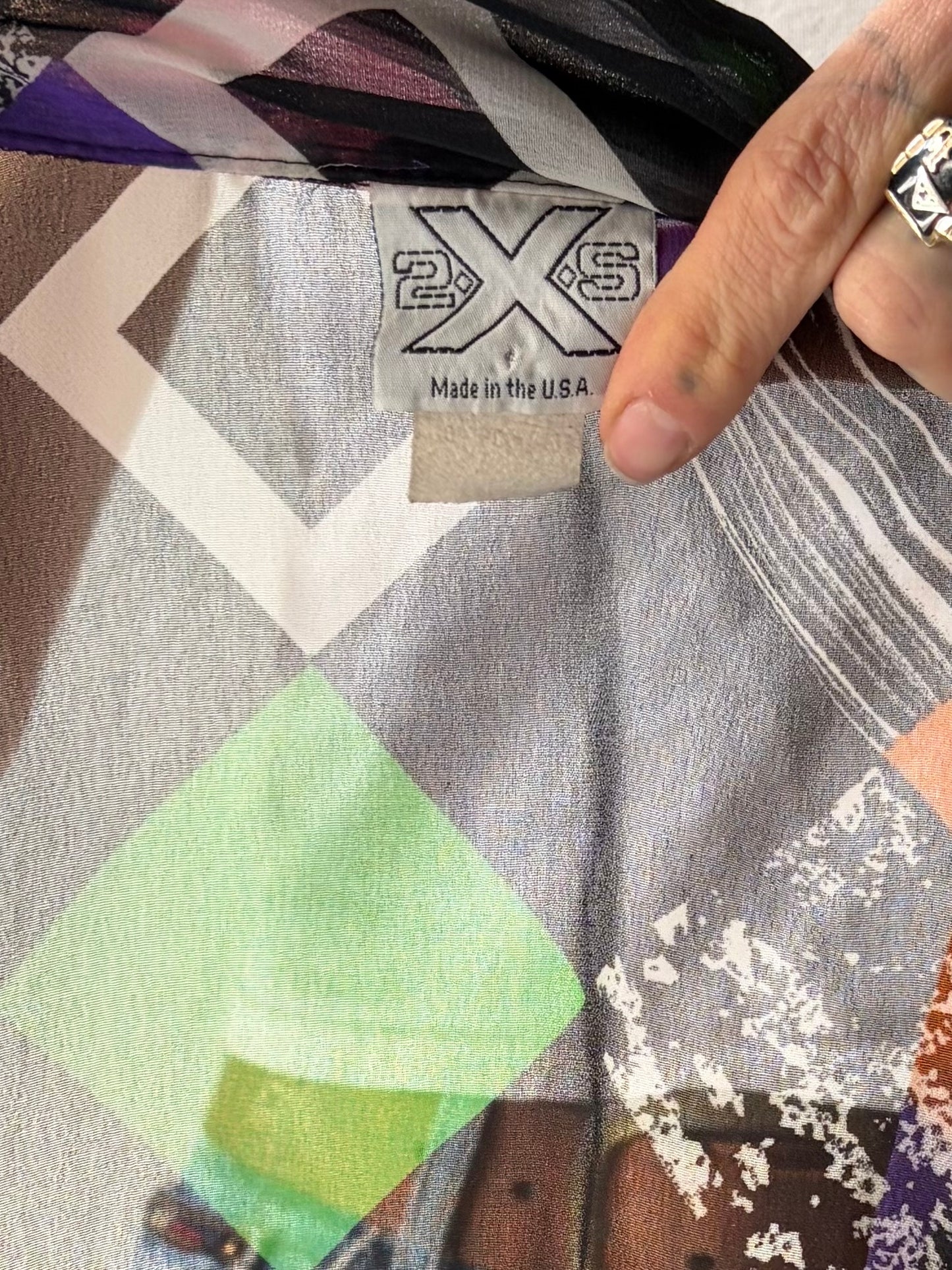 80s '2XS' Retro Patterned Button Up Shirt / Vintage 1980s Abstract Graphic Top / Large