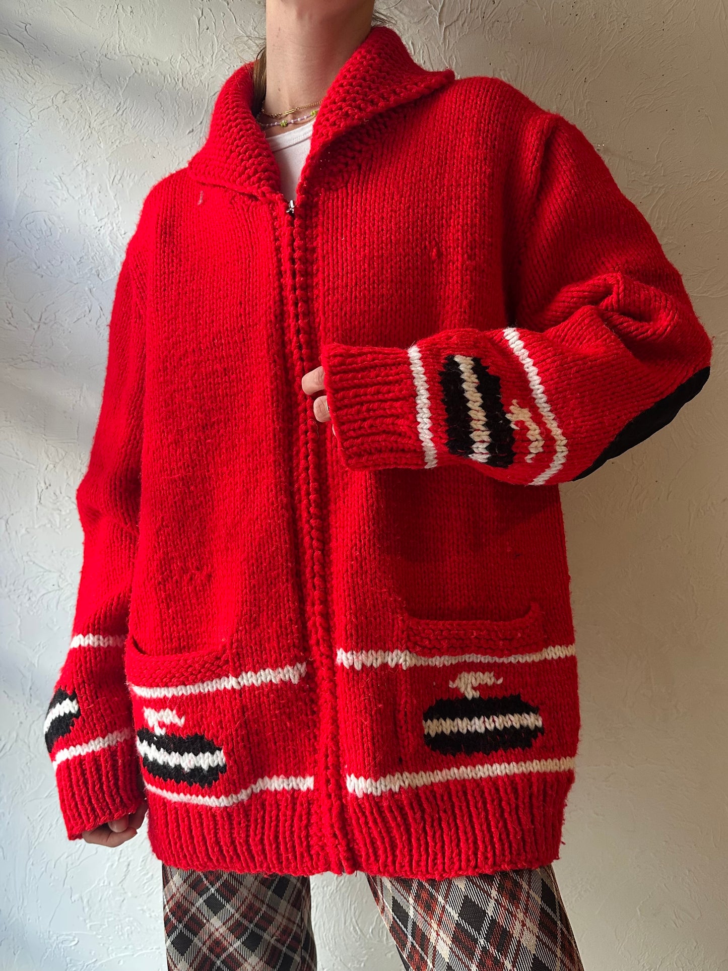 Vintage Red Acrylic Curling Sweater / Large