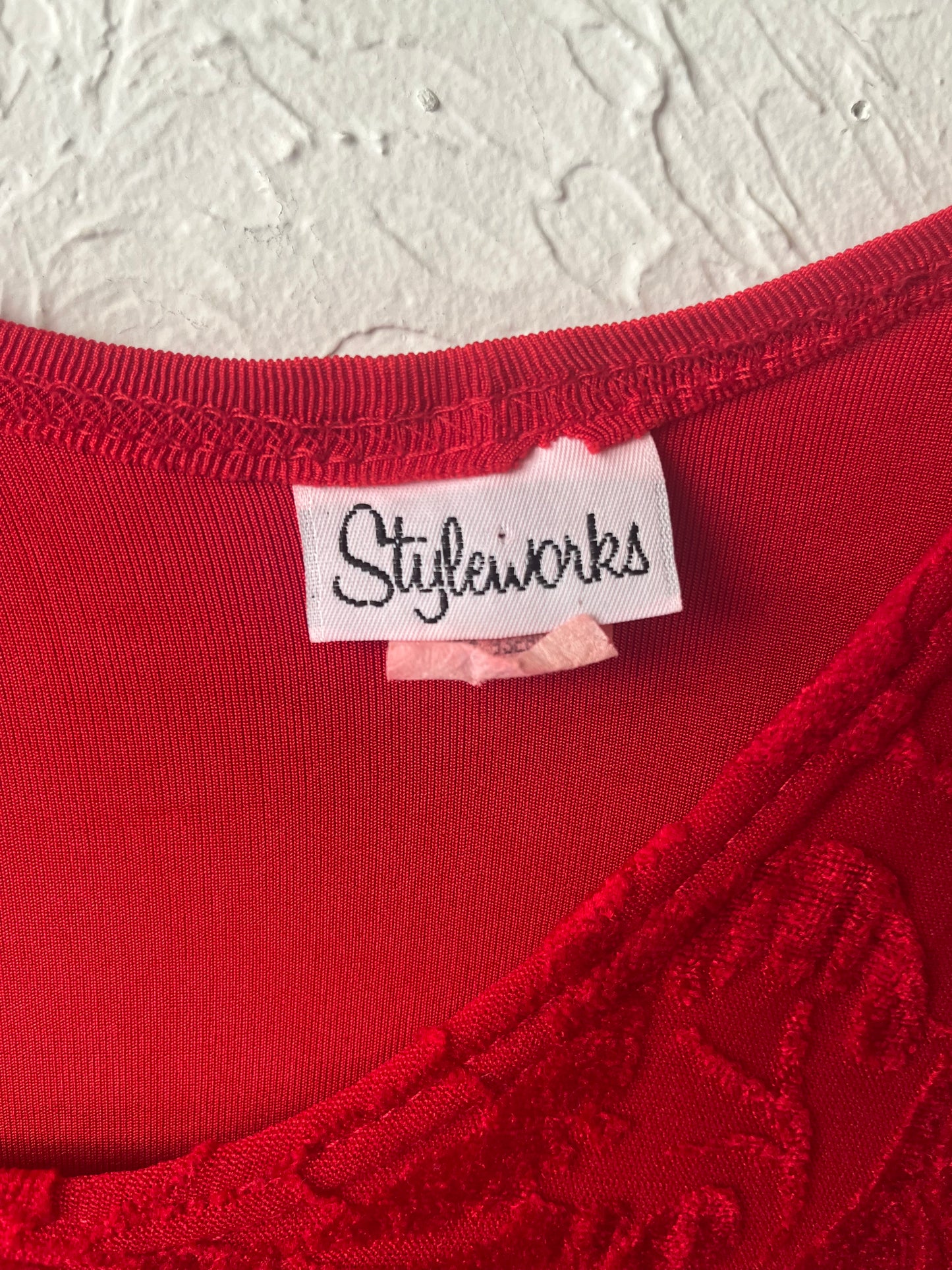 90s 'Style Works' Red Retro Romantic Fitted Maxi Dress / Small - Medium
