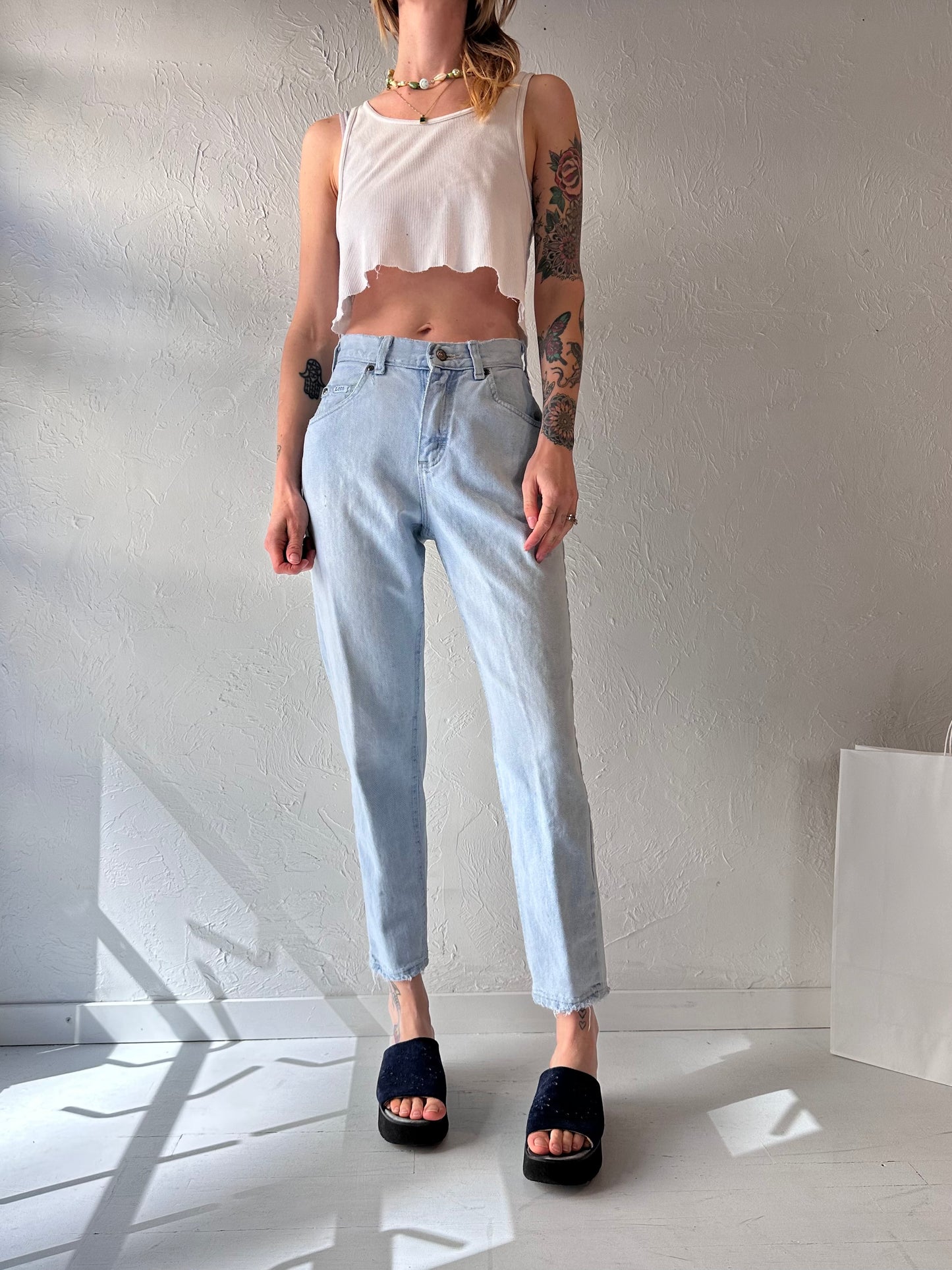 90s 'Lee' Light Wash Mom Jeans / 26"