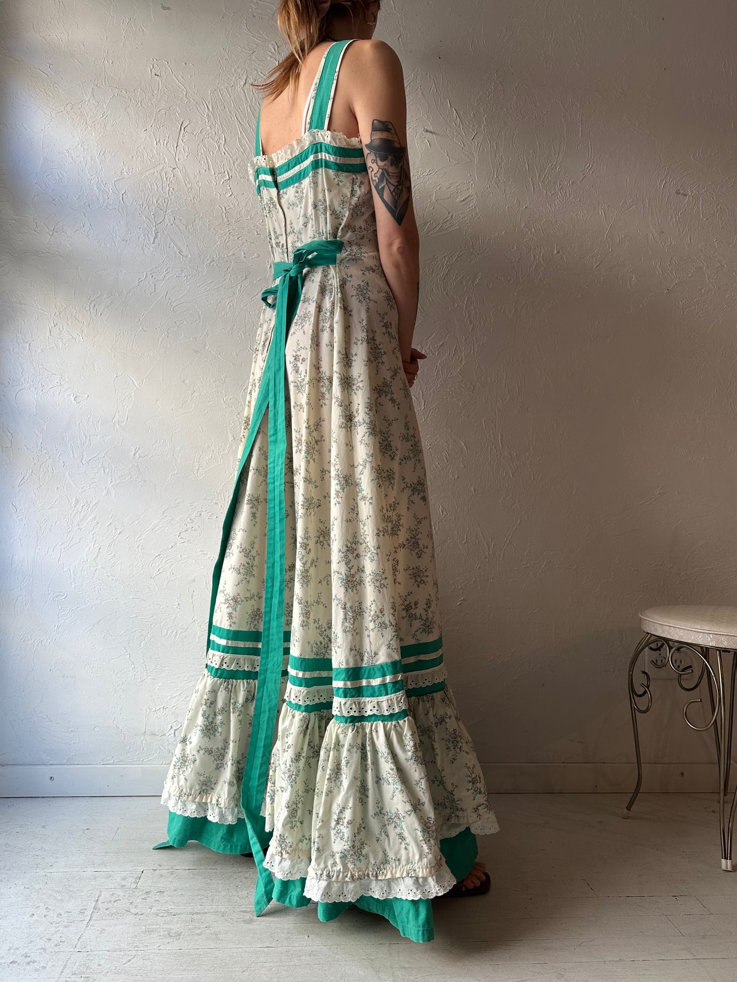 70s Handmade Floral Print Peasant Maxi Dress / Medium