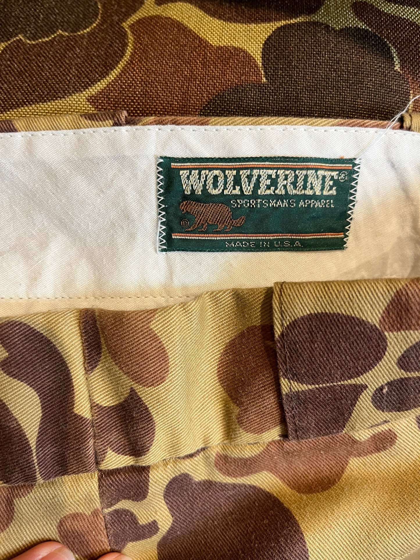 90s ‘Wolverine’ Double Knee Desert Camo Pants / Medium