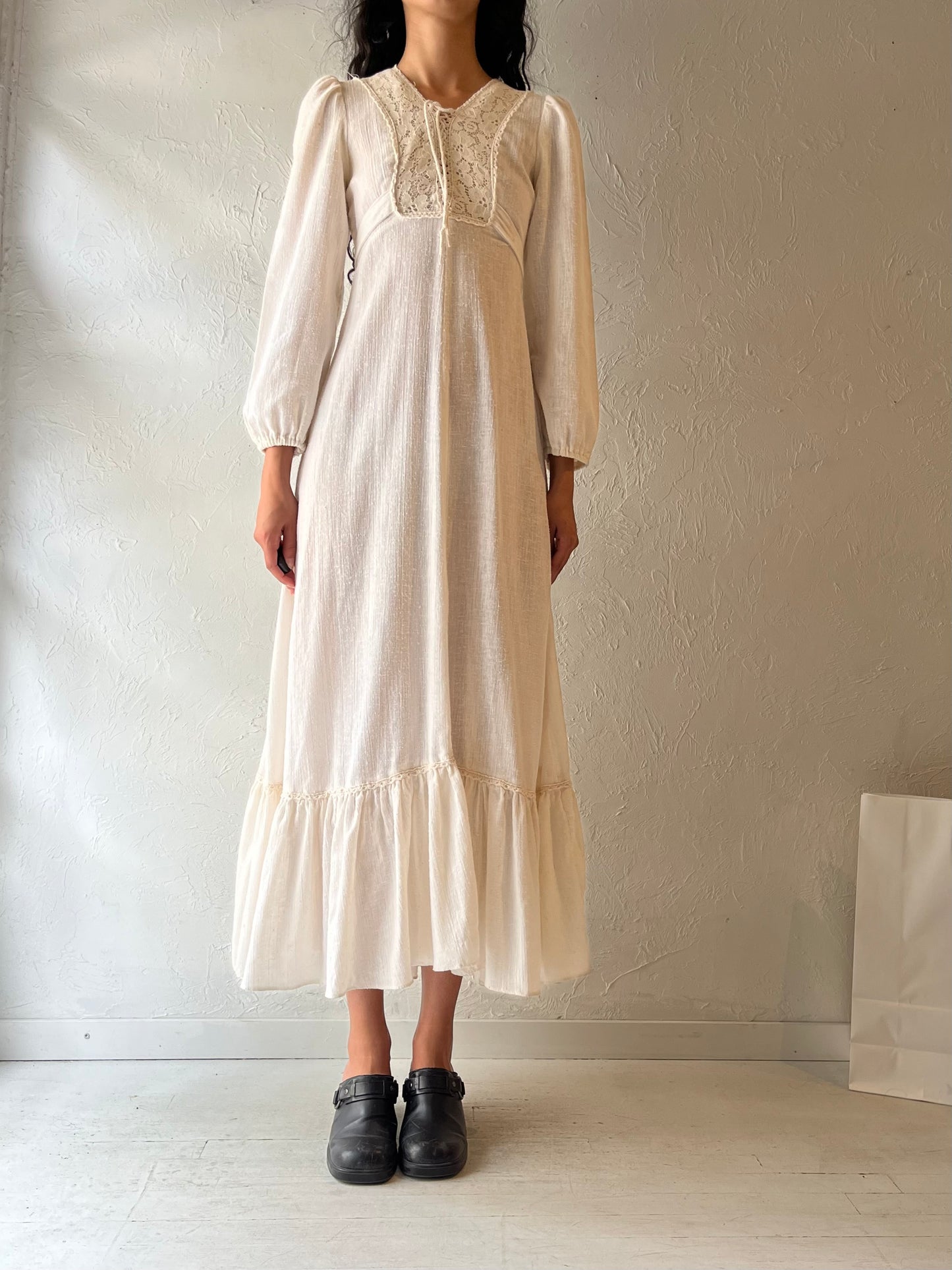 70s ‘Pussy Cat’ Cream Long Sleeve Peasant Dress / Small