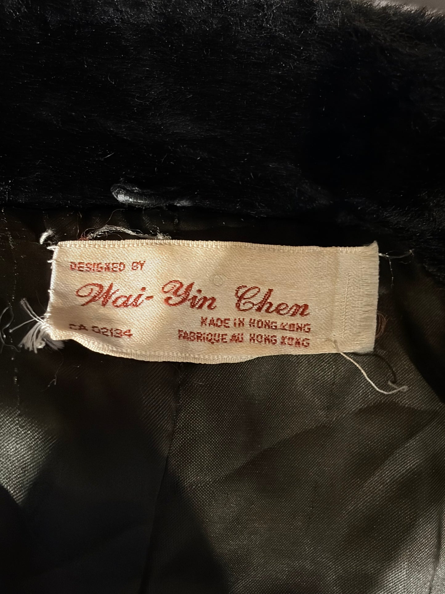 Vintage 'Wai Yin Chen' Embroidered Leather Jacket / Small