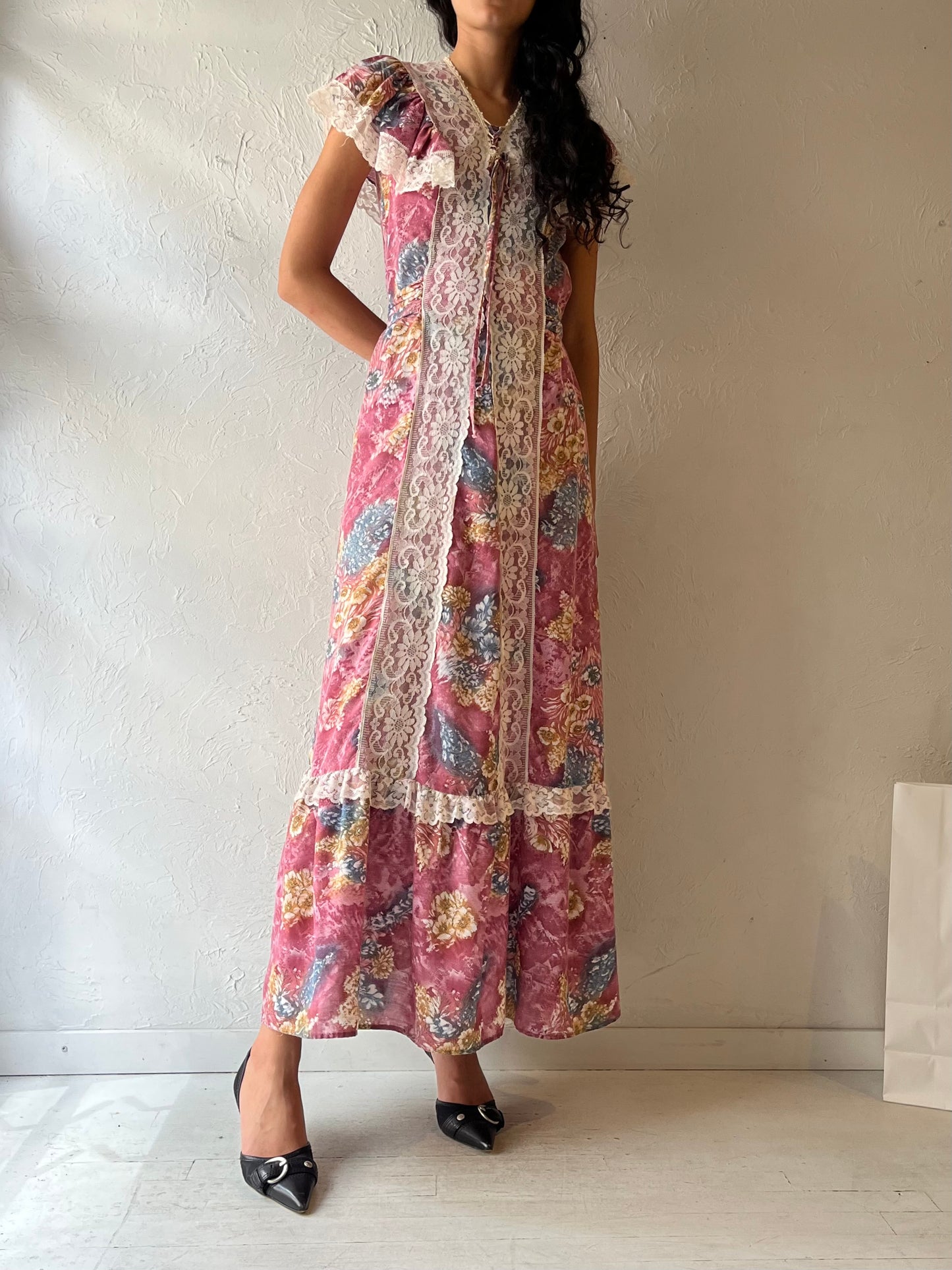 70s Floral Peasant Dress / Small