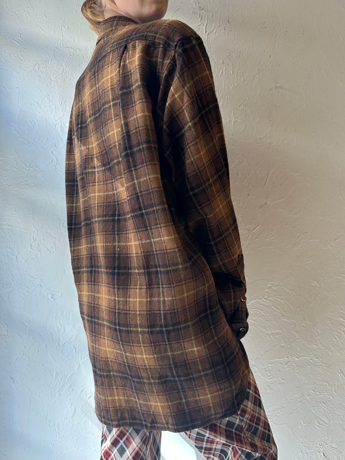 90s 'Pendleton' Brown Plaid Wool Shirt / Large
