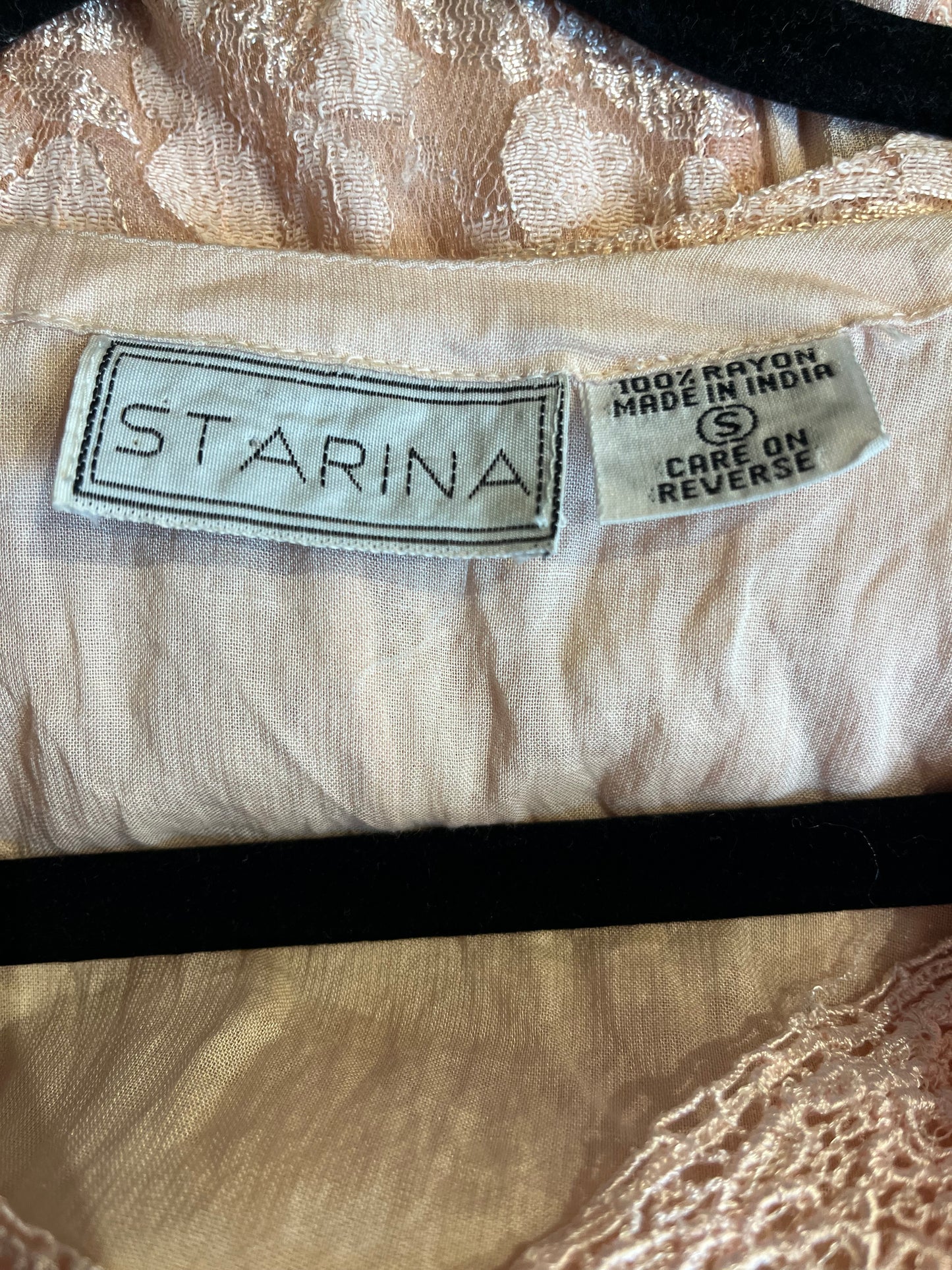 90s ‘Starina’ Pink Lace Dress / Small