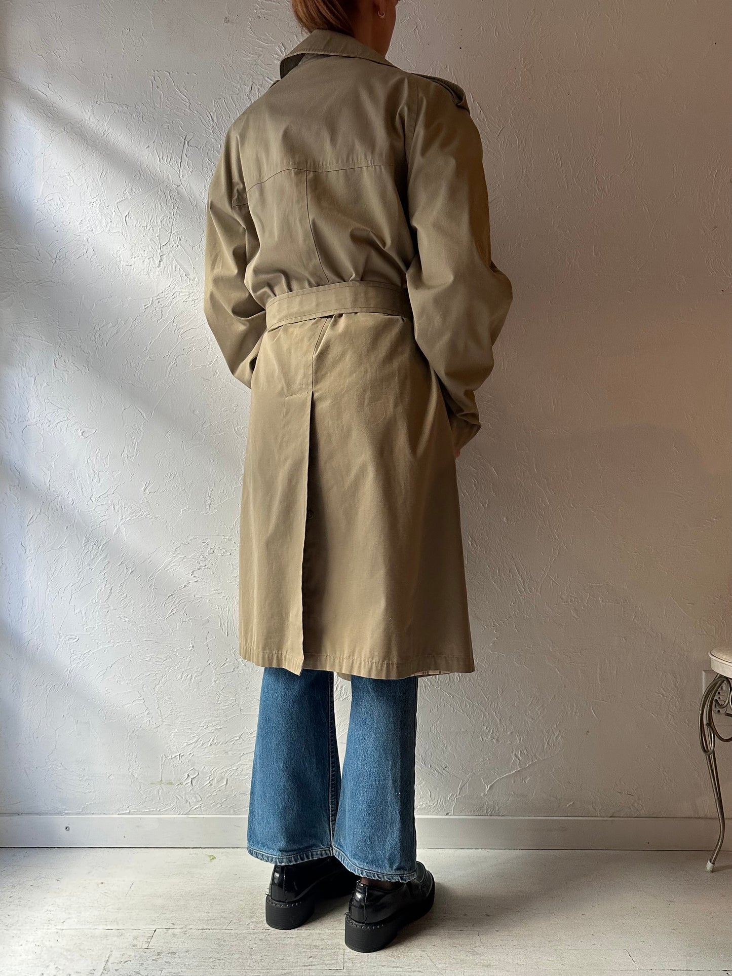 Vintage 'London Fog' Classic Trench Coat / Large