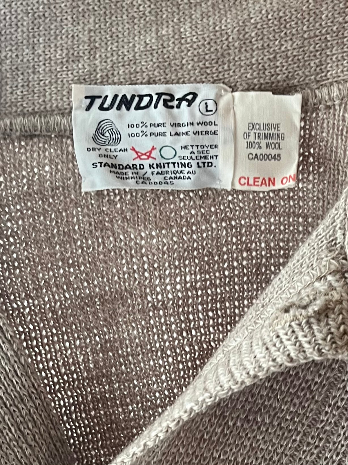 70s 'Tundra' Wool Cardigan Sweatet / Large