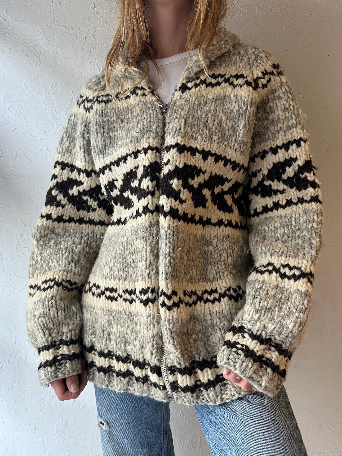 Vintage Hand Knit Wool Sweater / Medium
