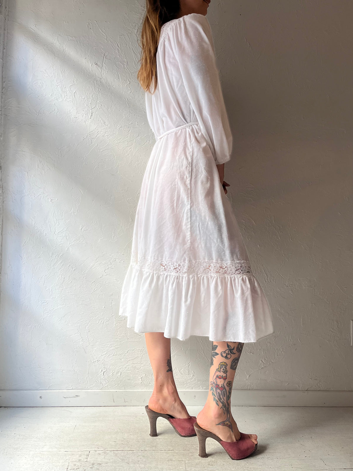 70s 'Sears' White Romantic Boho Western Prairie Cottagecore Midi Summer Dress / Medium