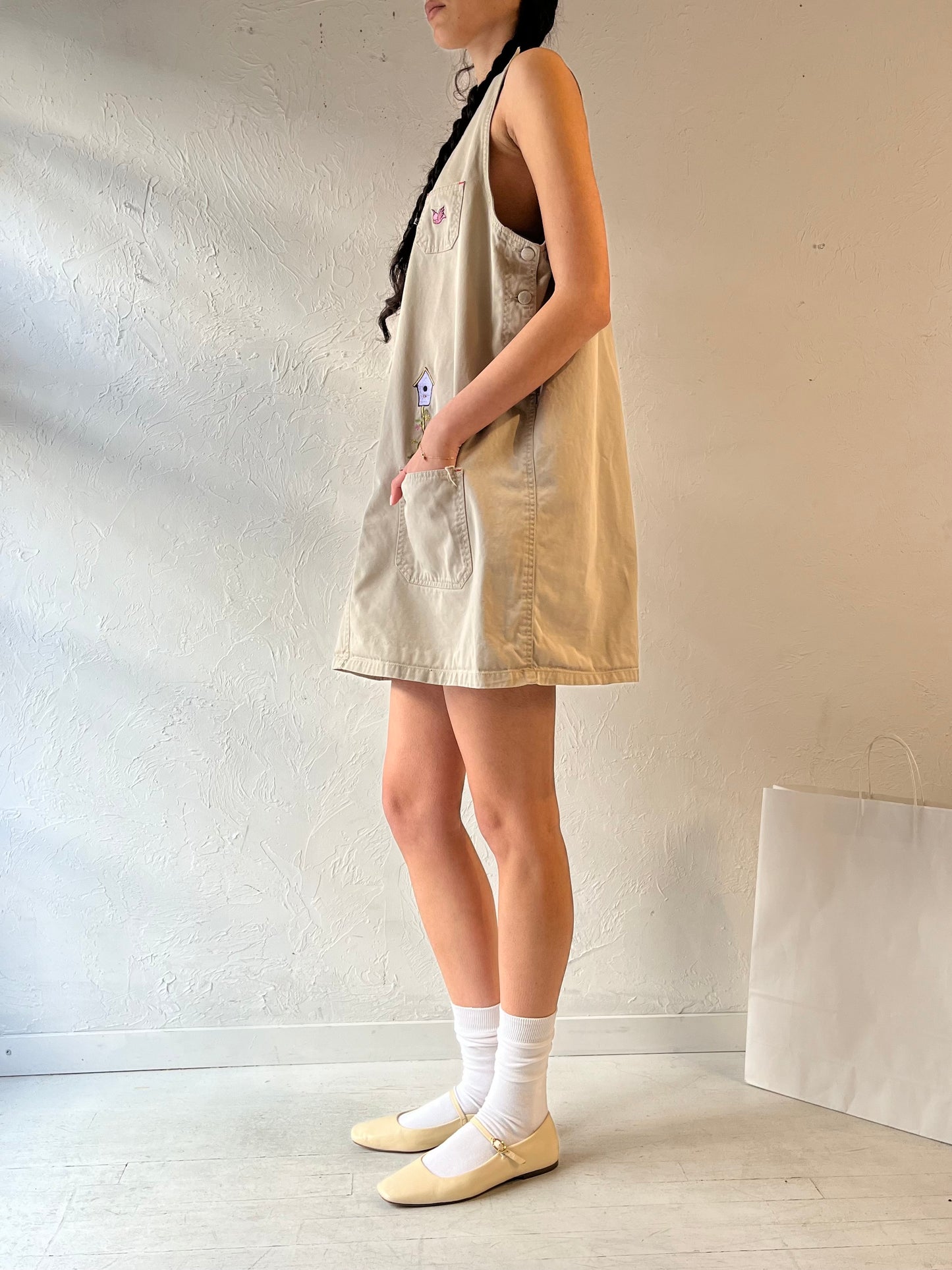 Y2K ‘Disney’ Beige Embroidered Denim Dress / Large