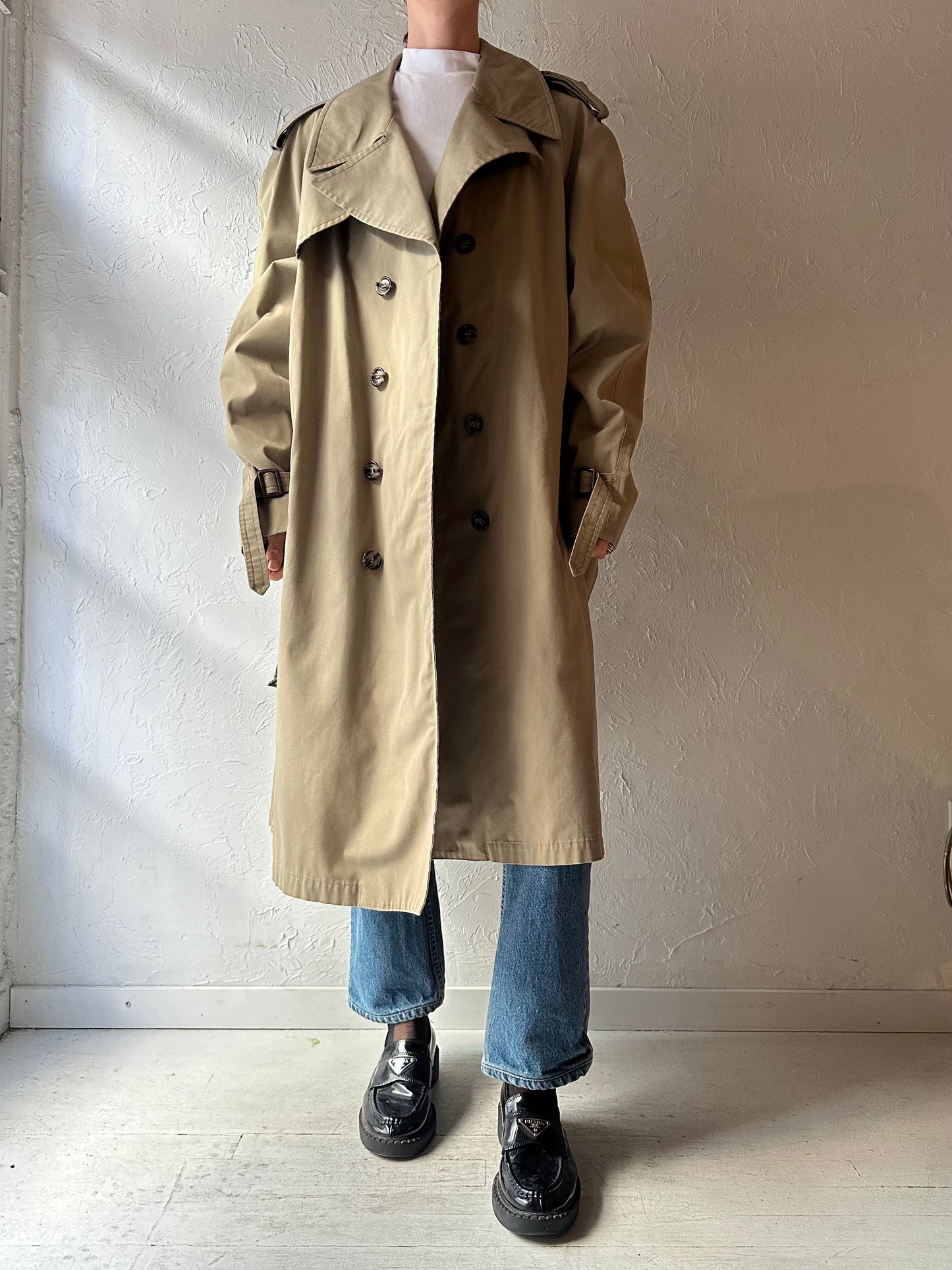 Vintage 'London Fog' Classic Trench Coat / Large