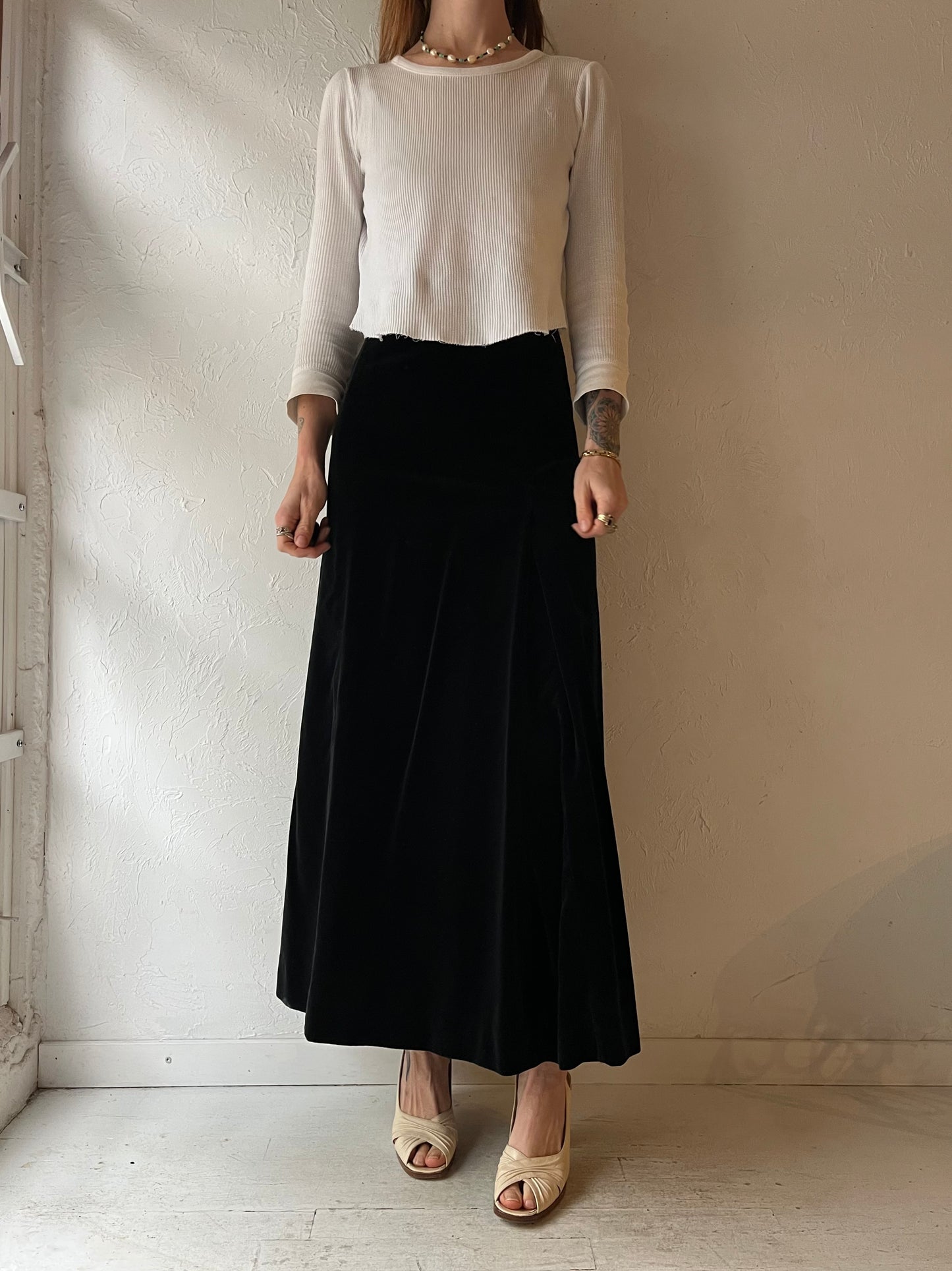 80s Black Velvet Maxi Skirt / XSmall