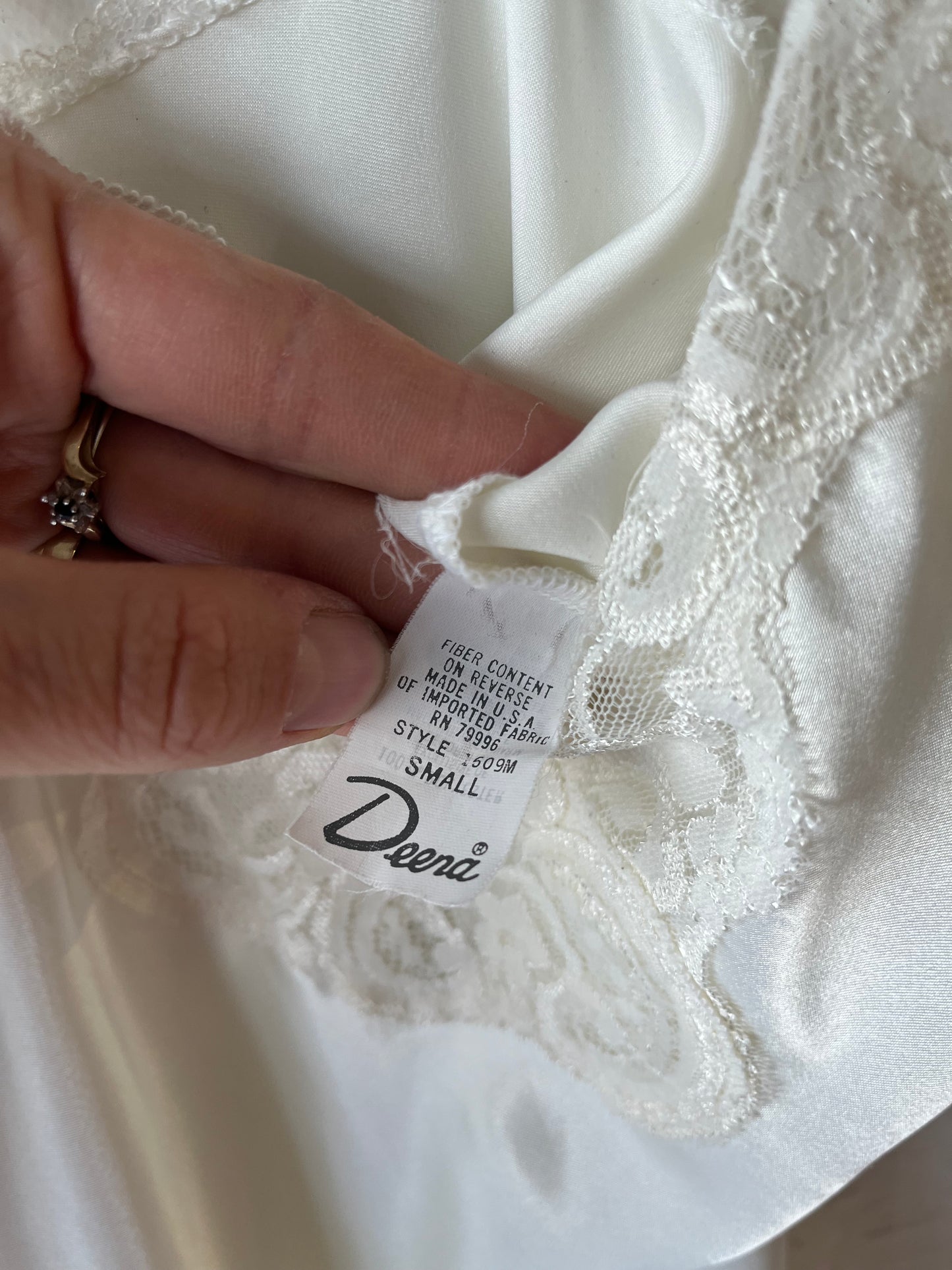 70s ‘Deena’ White Slip Dress / Small