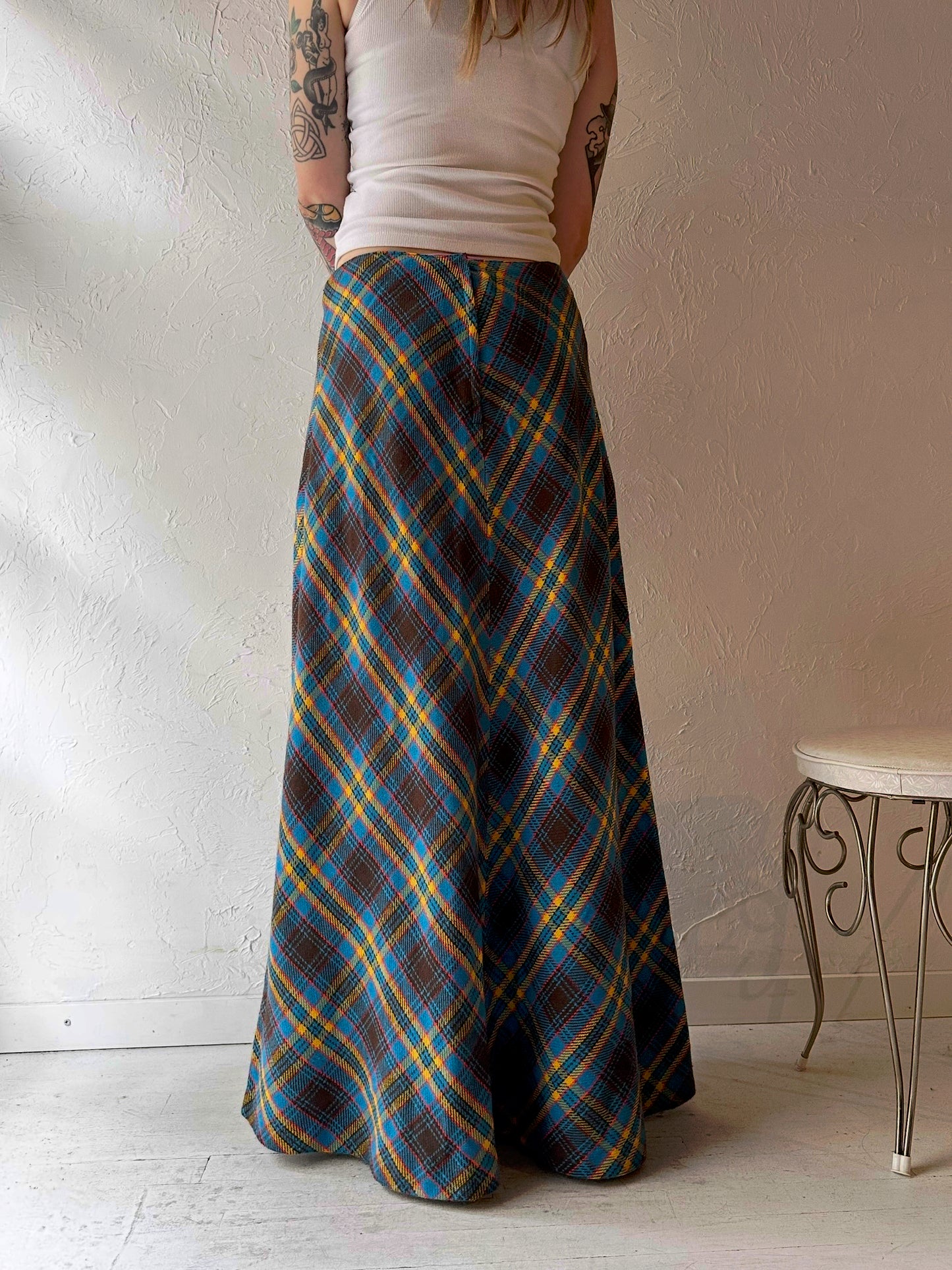 Vintage Handmade Blue Plaid Knit Maxi Skirt / Medium