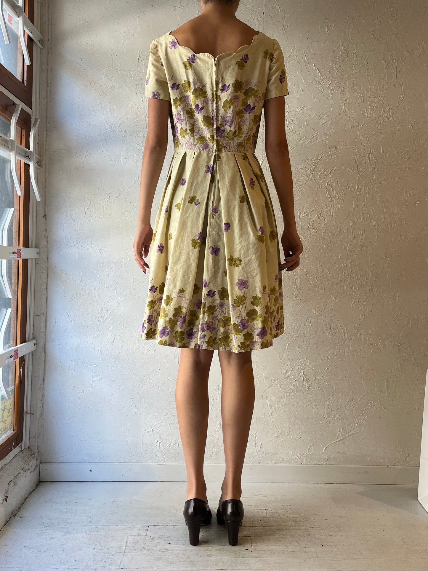 60s Handmade Floral Mini Dress / Medium