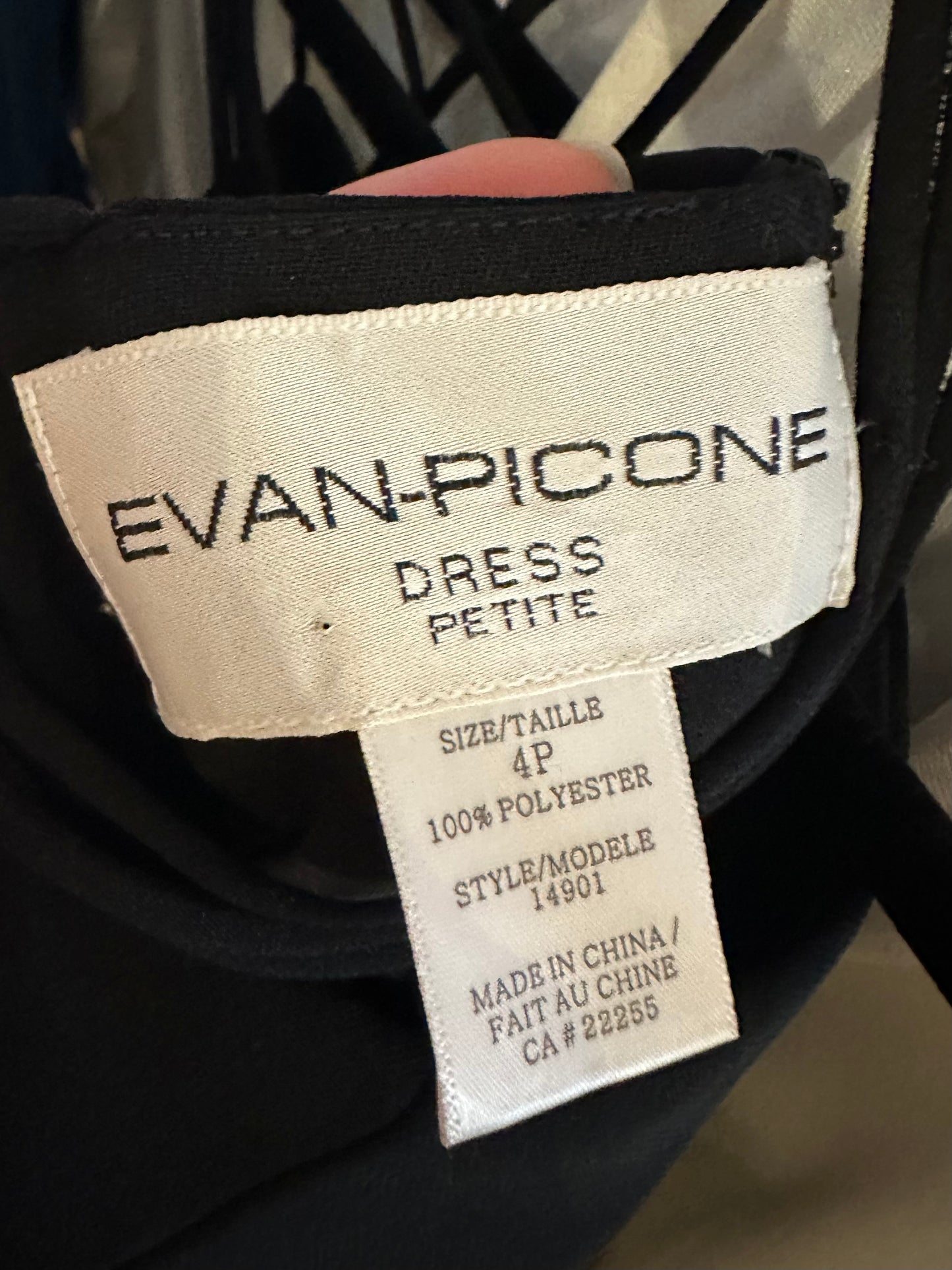 90s ‘Evan Picone’ Black Dress / Small