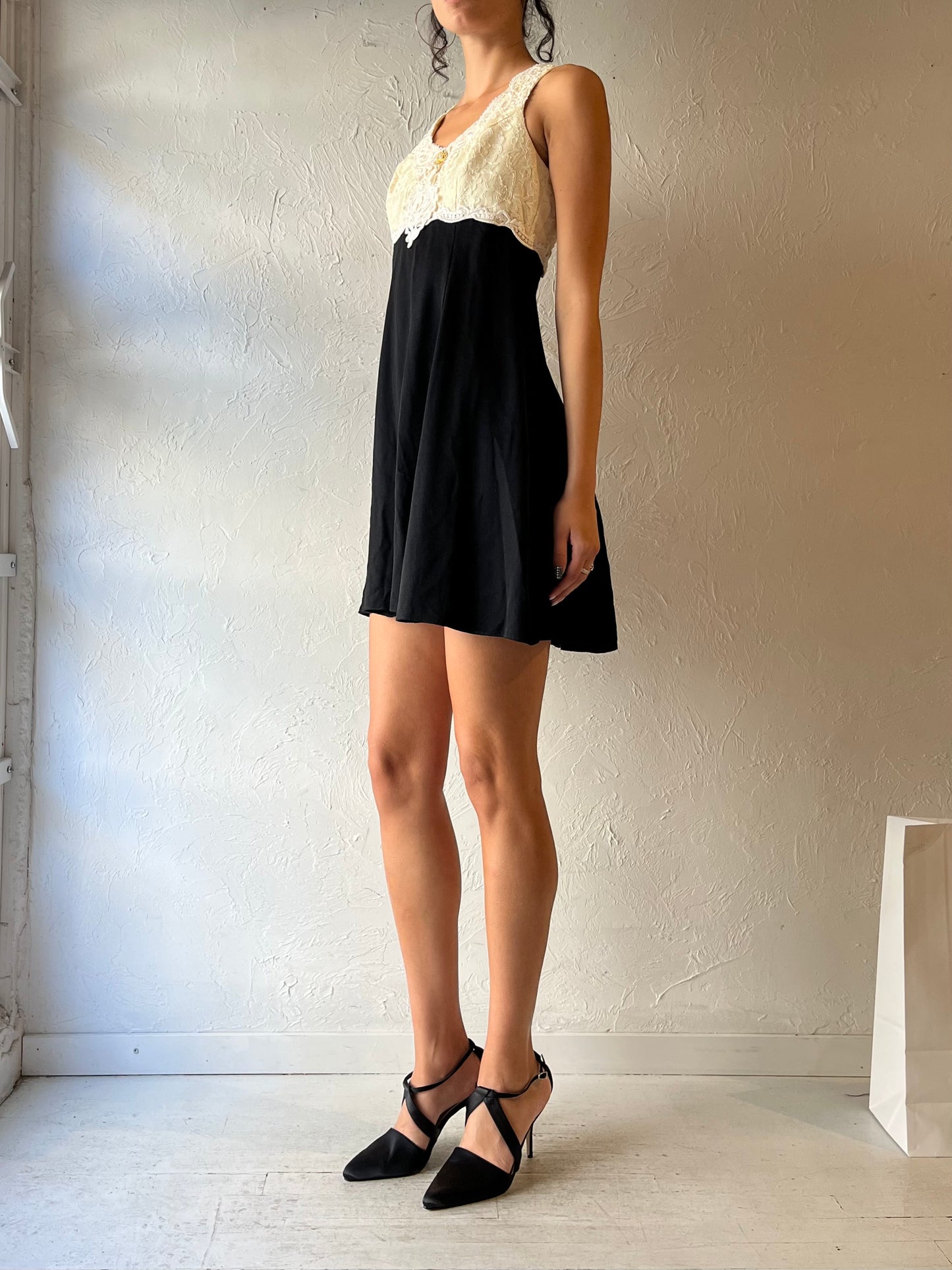 80s 'Nu Mode' Black Lace Formal Mini Dress / Small