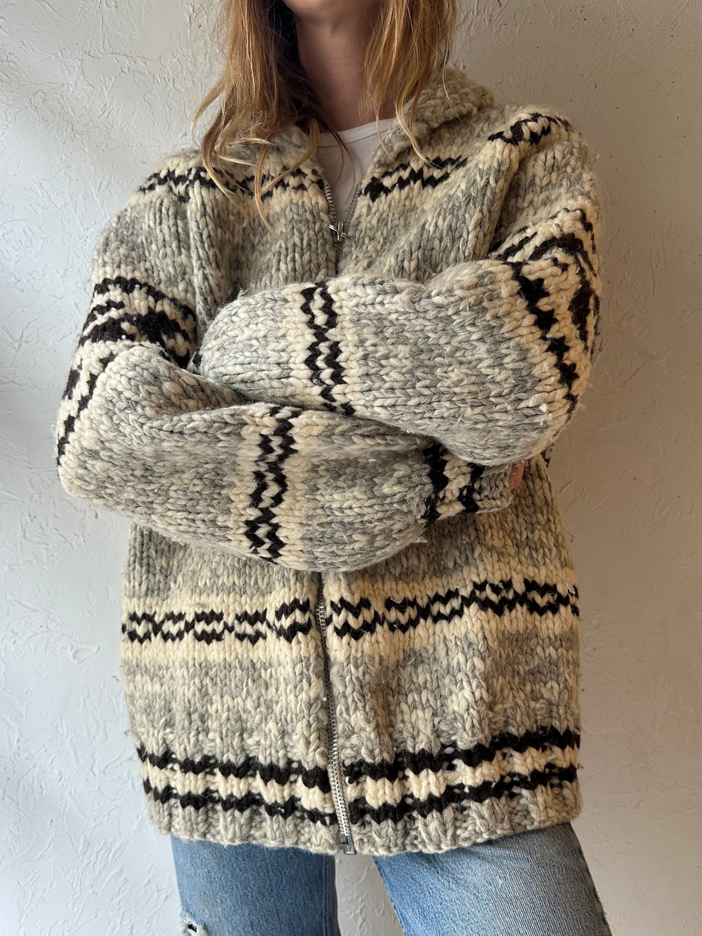 Vintage Hand Knit Wool Sweater / Medium