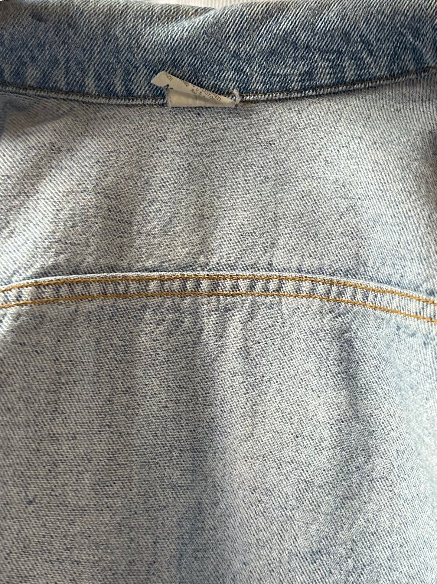 90s ‘Lee’ Denim Jacket / Medium