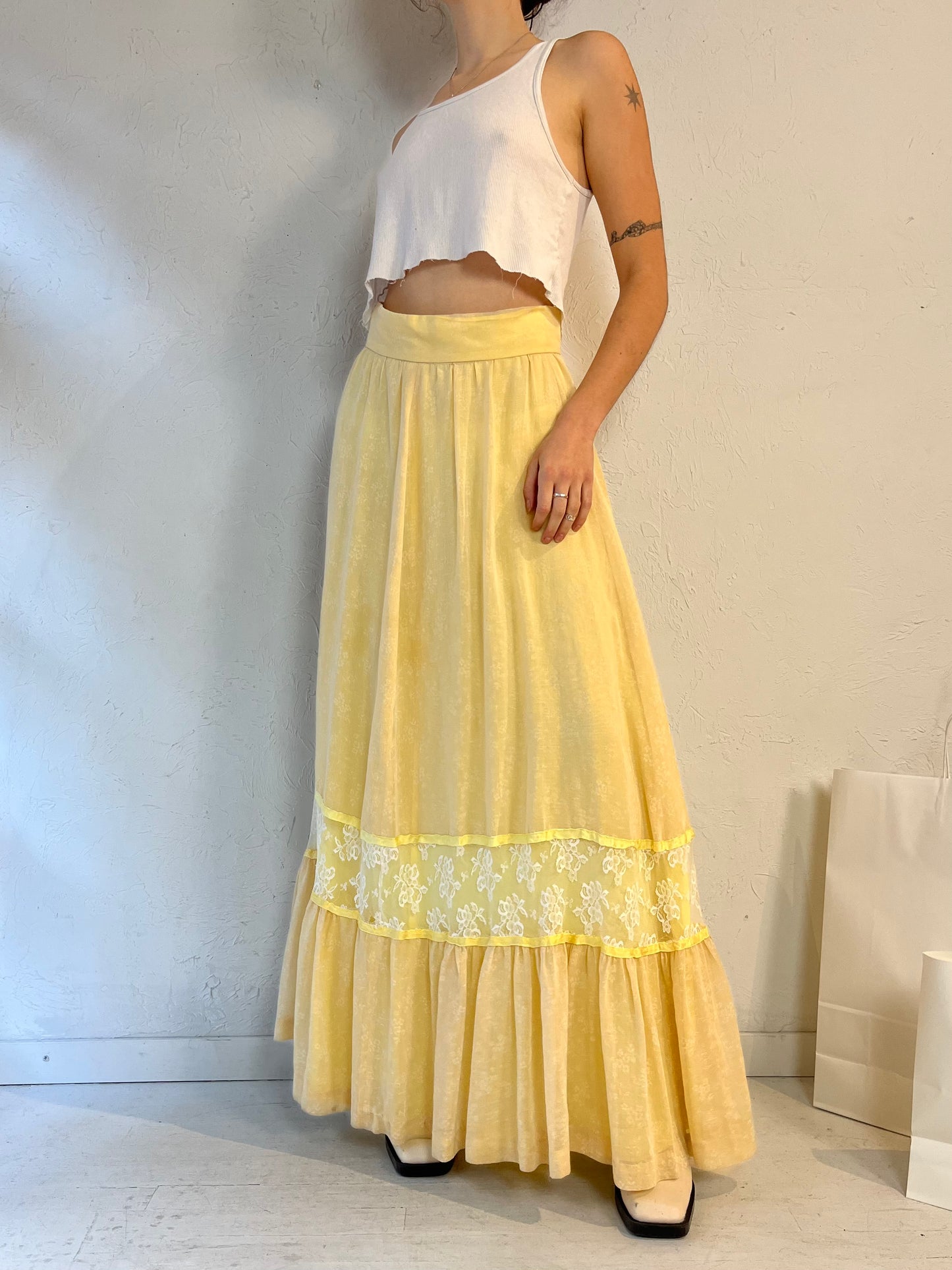 Vintage Handmade Pale Yellow Peasant Skirt / Medium