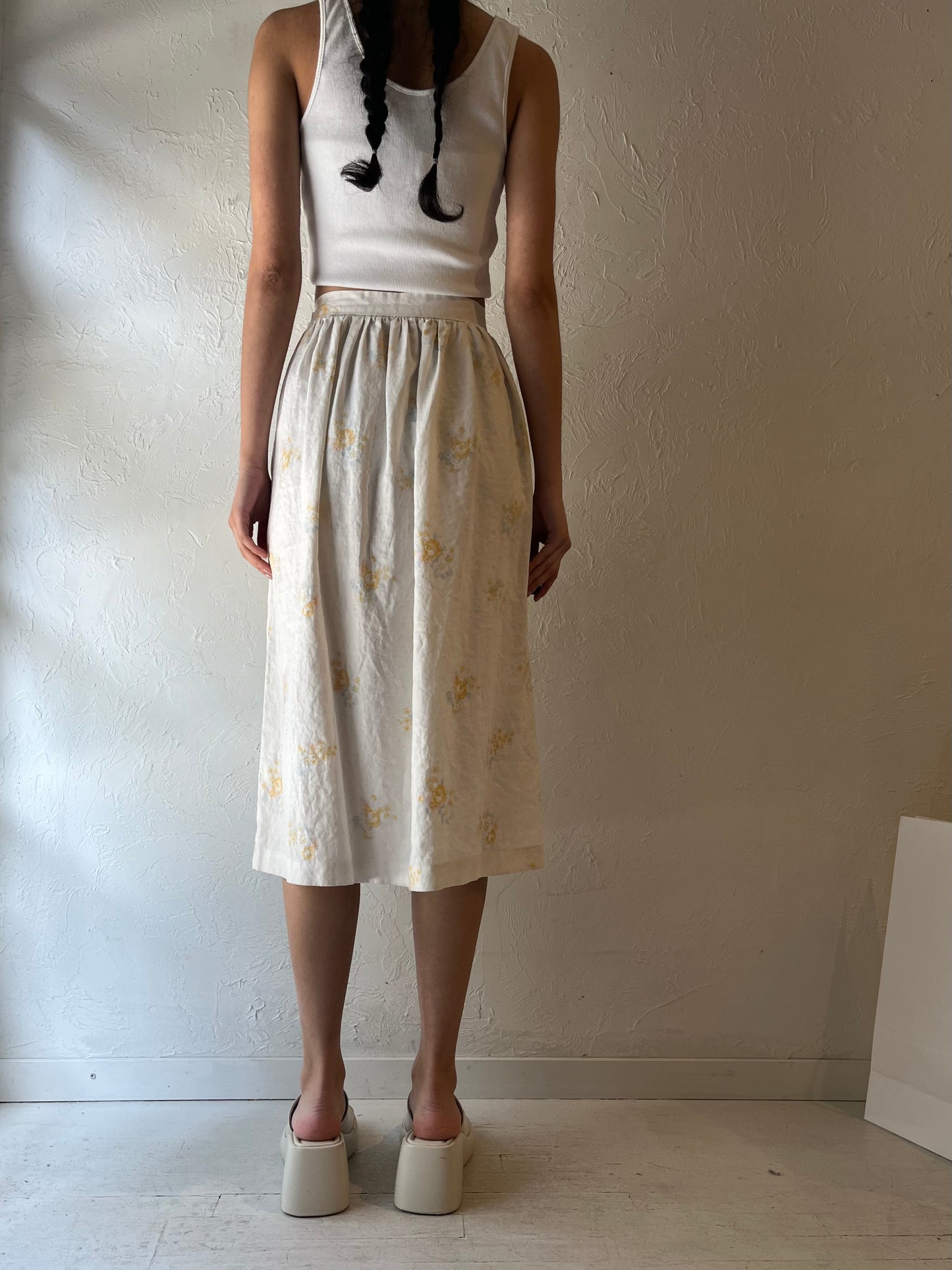 90s ‘Laura AdamS’ Linen Floral Print Midi Skirt / Small