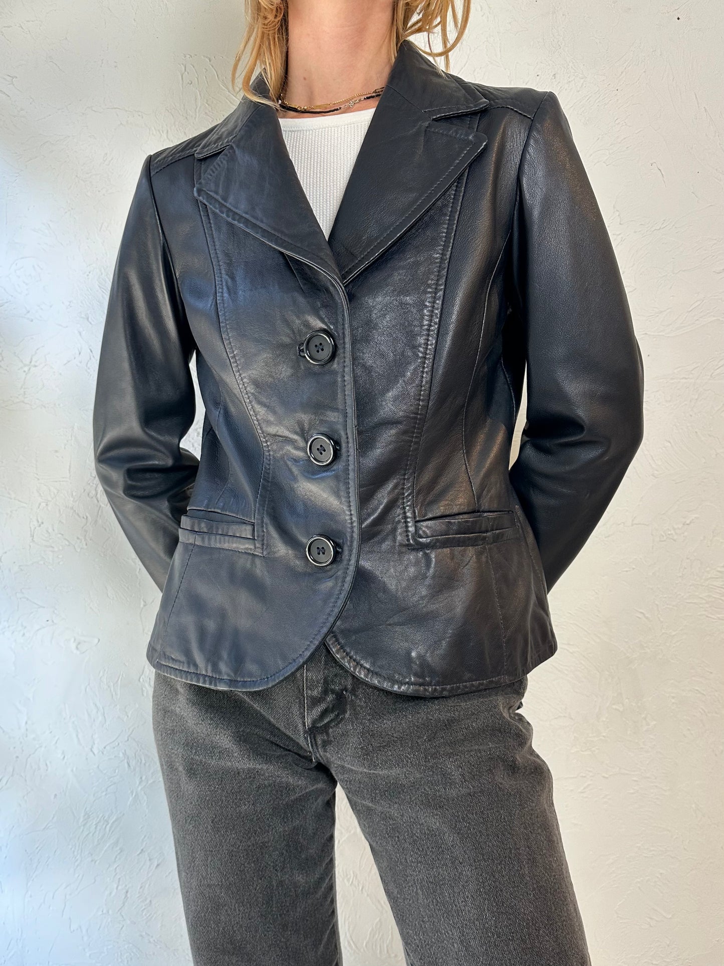 90s 'Danier' Fitted Black Leather Jacket / Medium