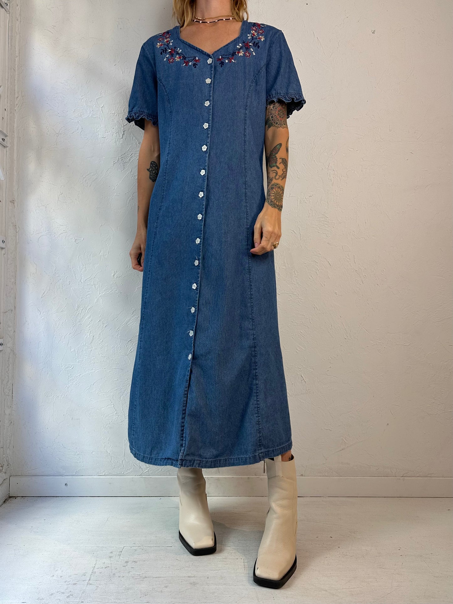 Y2k 'Wardrobe Essentials' Button Up Denim Dress / Large