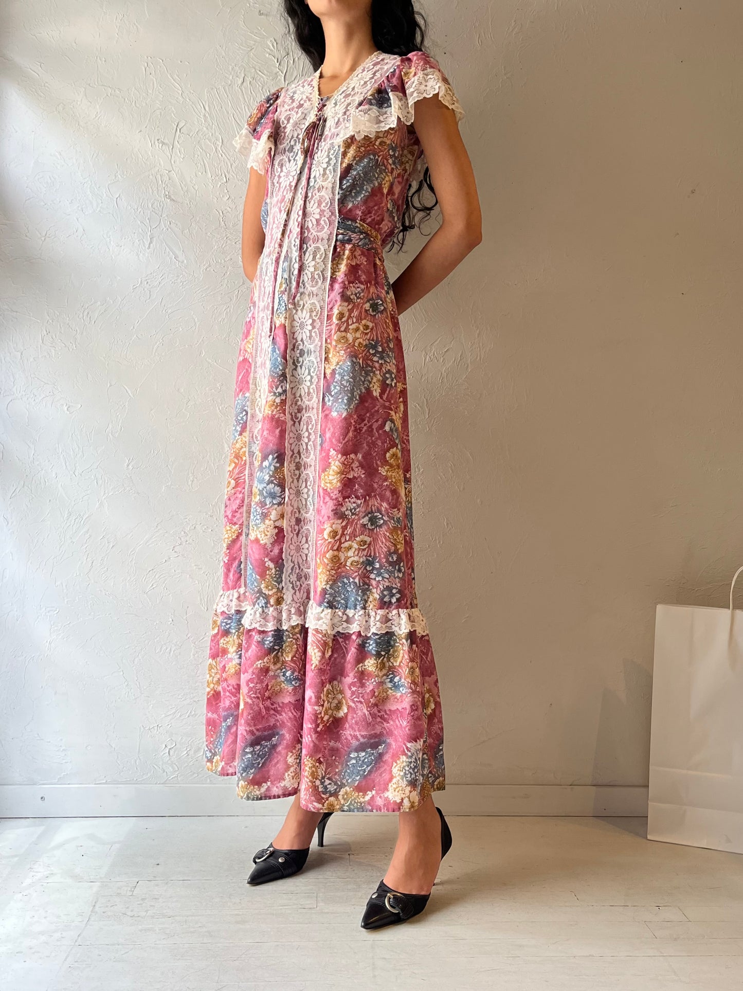 70s Floral Peasant Dress / Small