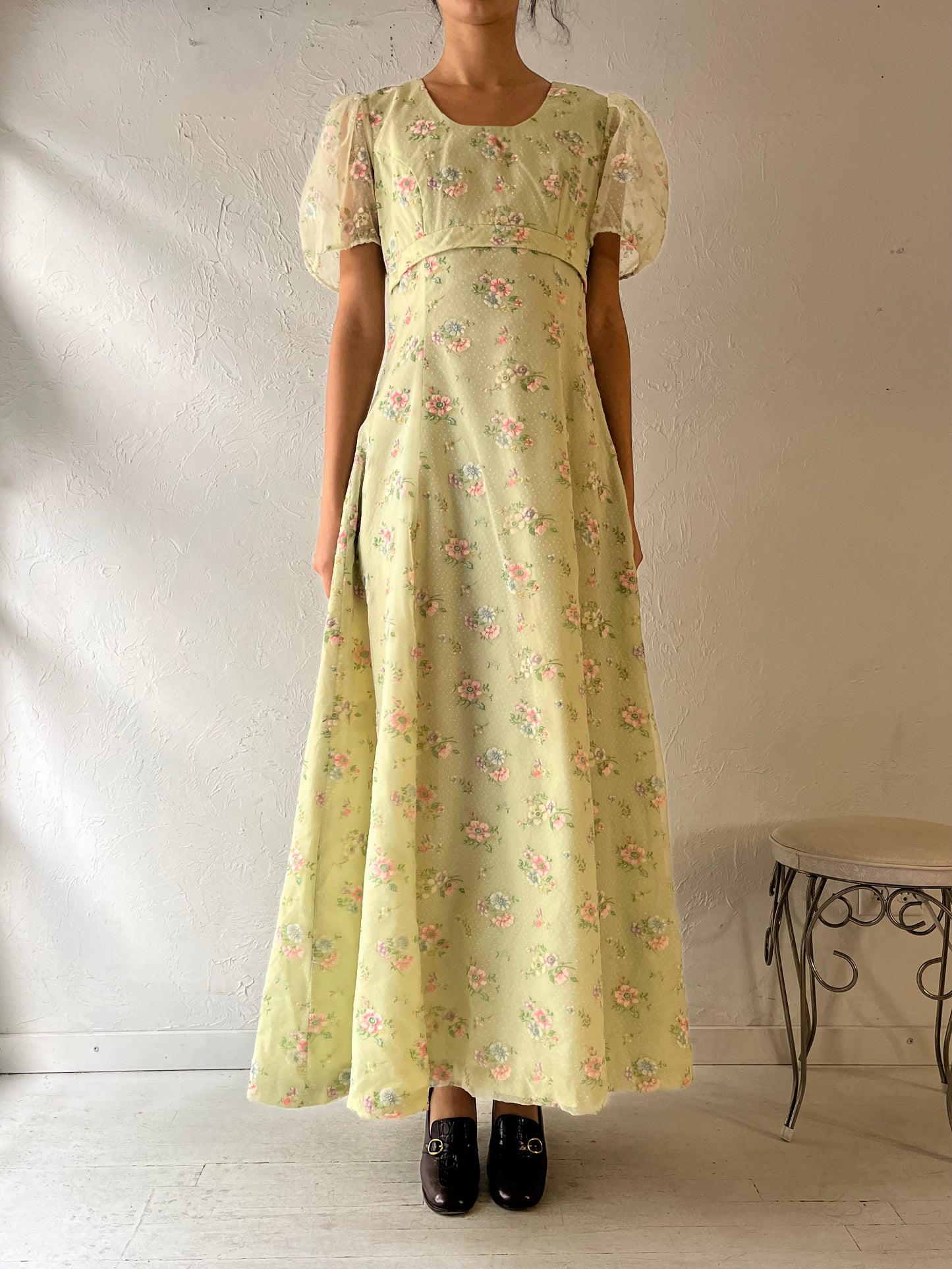 70s Floral Mint Green Maxi Dress / Small