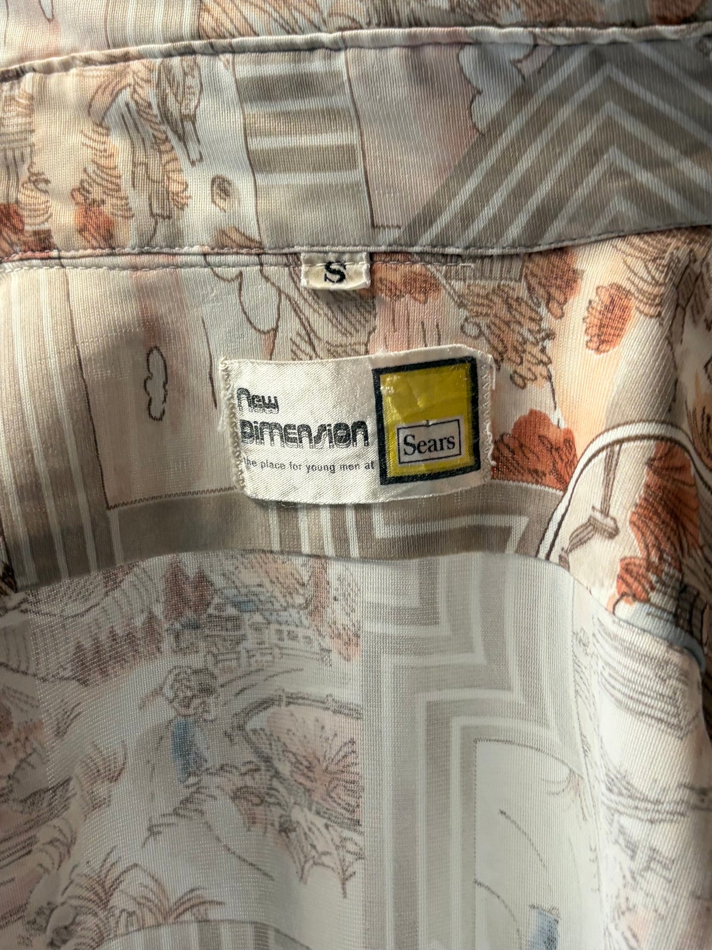 70s 'New Dimension' Pattered Button up Shirt / Small