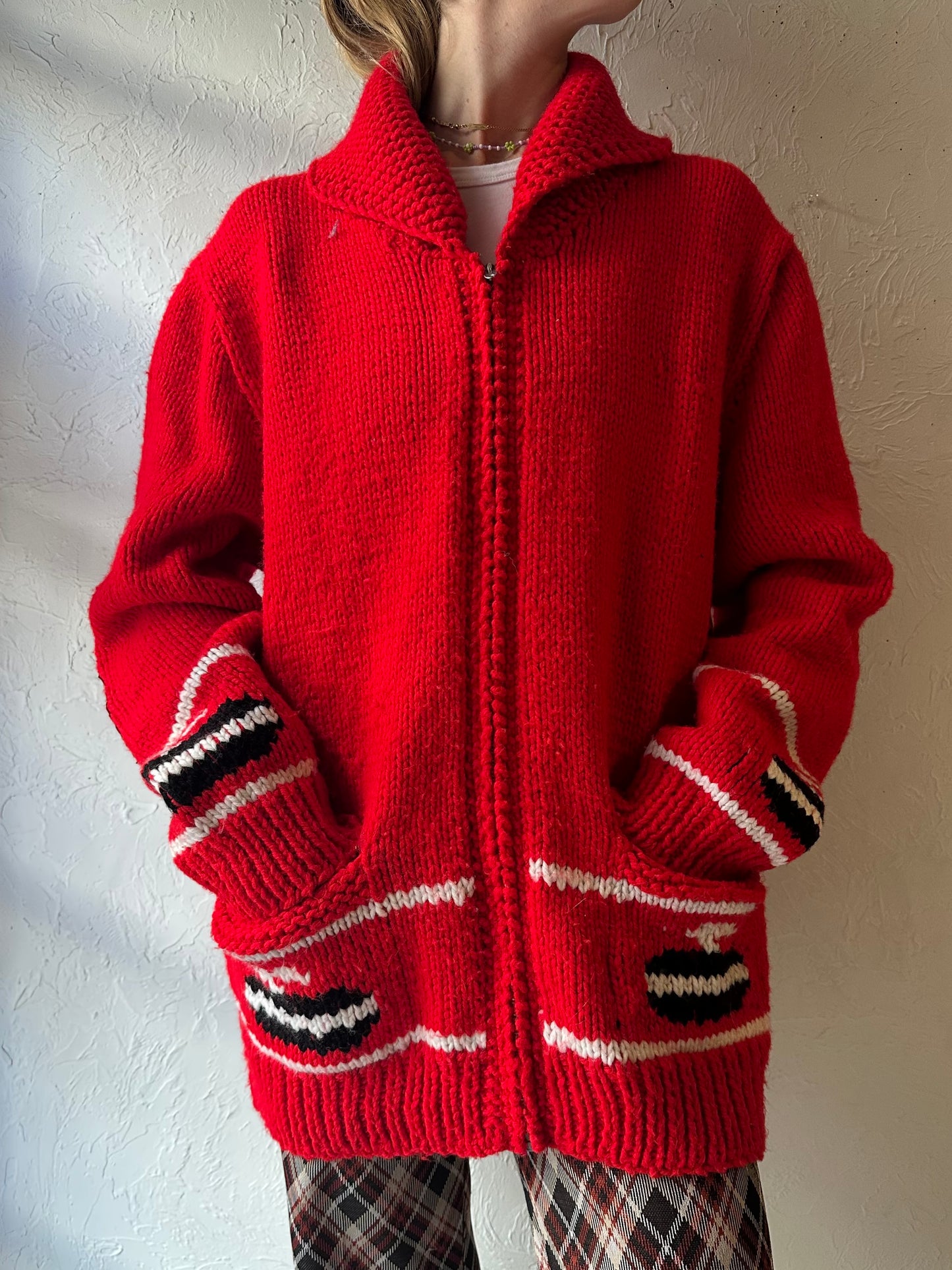 Vintage Red Acrylic Curling Sweater / Large