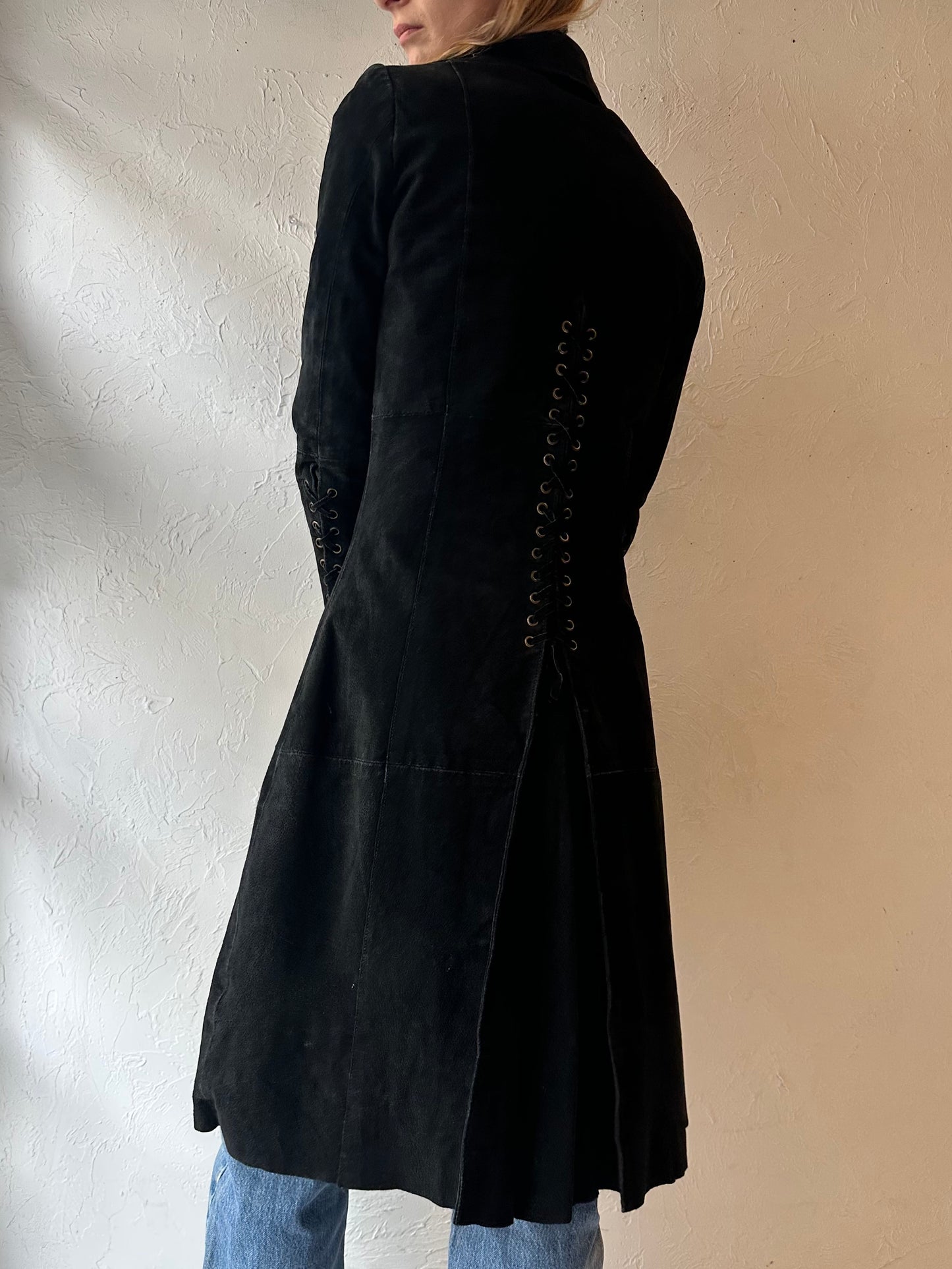 'La Mode Super' Black Suede Trench Coat / Small