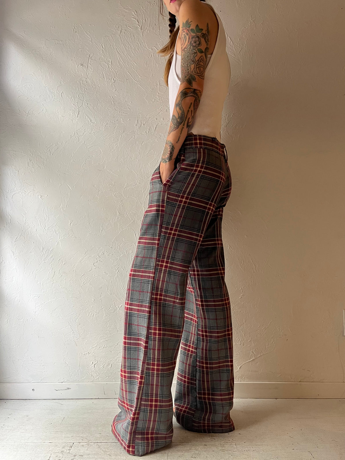 90s 'GWG' Plaid Tartan Grunge Preppy Academia Straight Leg Trousers Pants / Medium