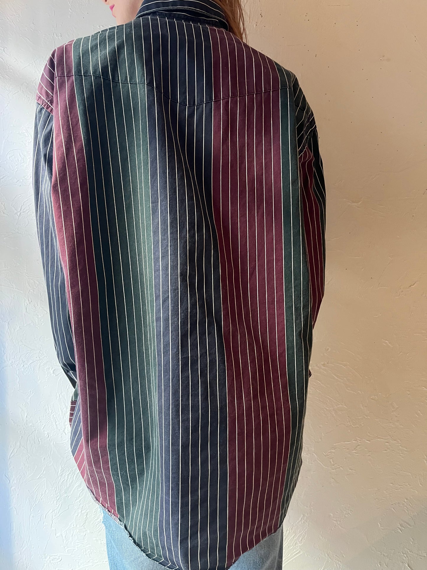 90s ‘Wrangler’ Striped Button Up Western Shirt / Large