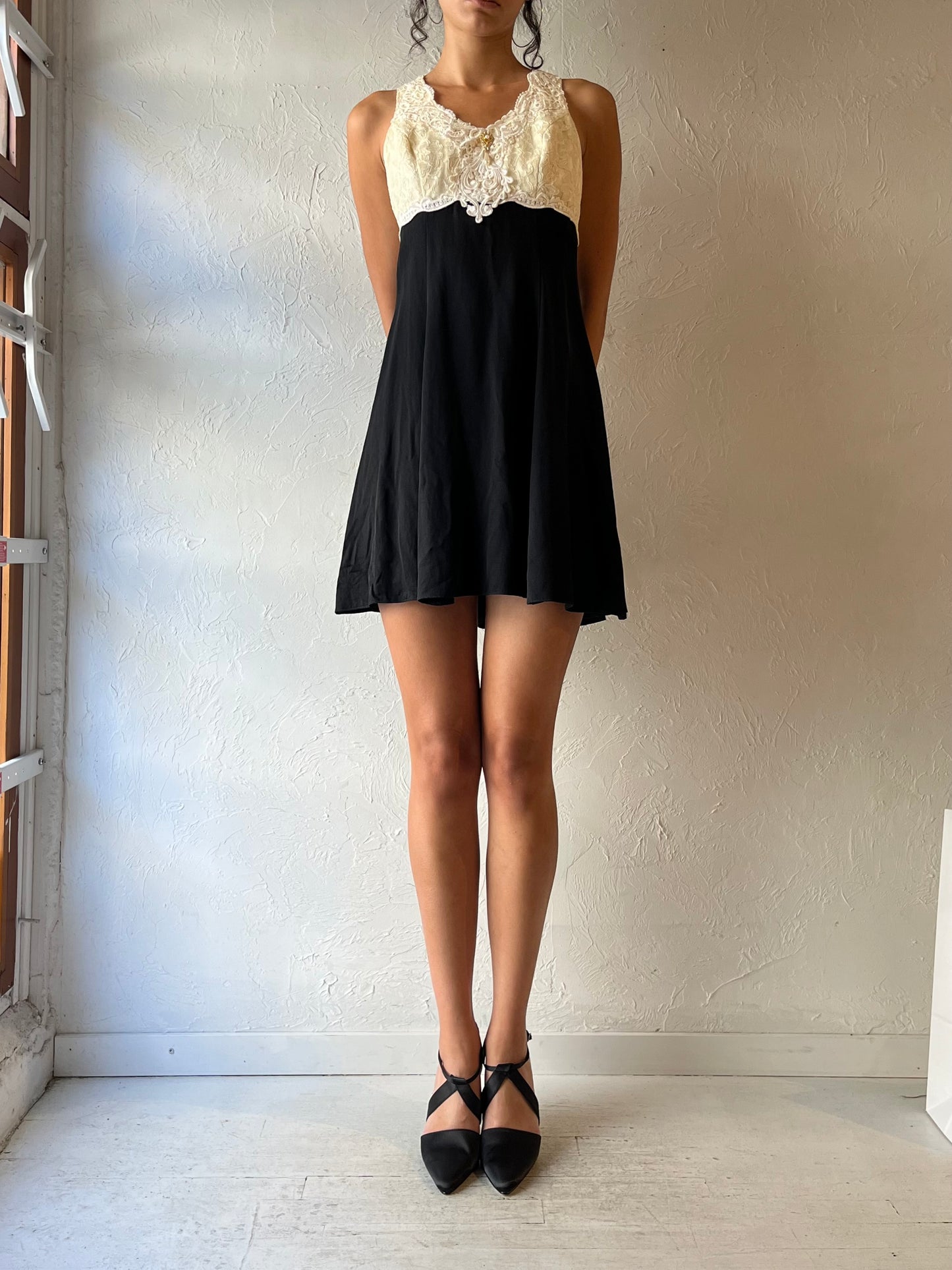 80s 'Nu Mode' Black Lace Formal Mini Dress / Small