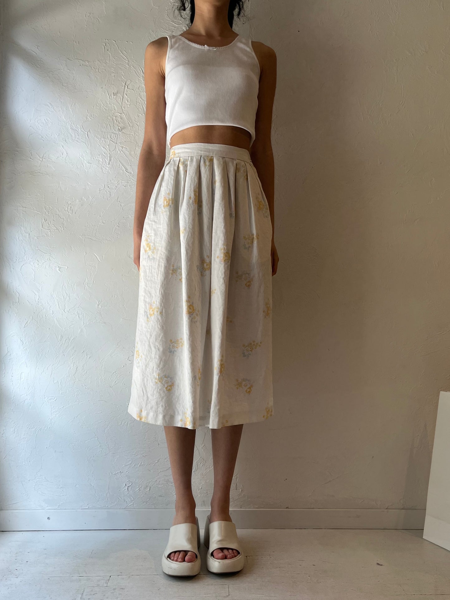 90s ‘Laura AdamS’ Linen Floral Print Midi Skirt / Small
