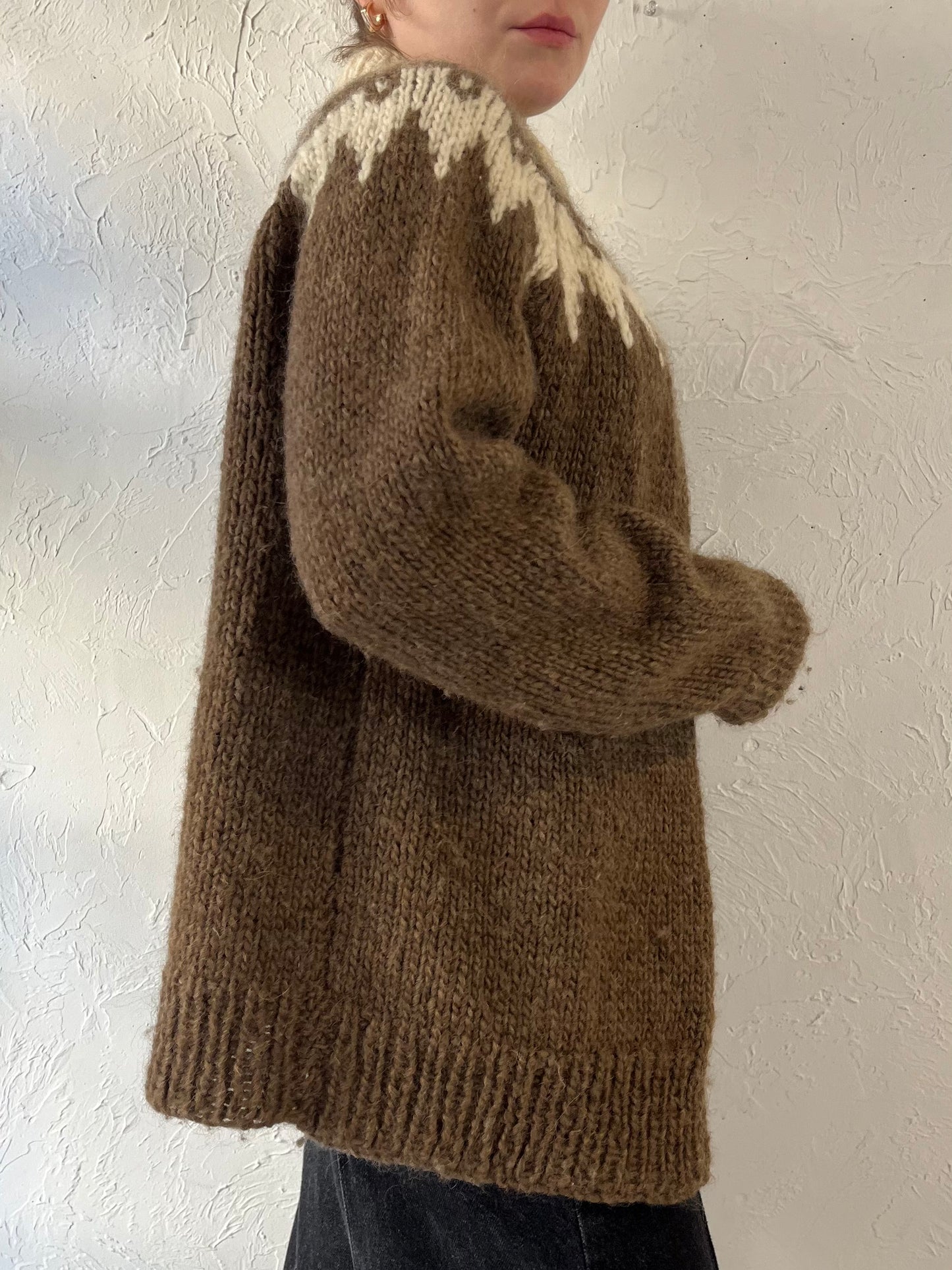 Vintage Hand Knit Wool Cardigan Sweater / Small
