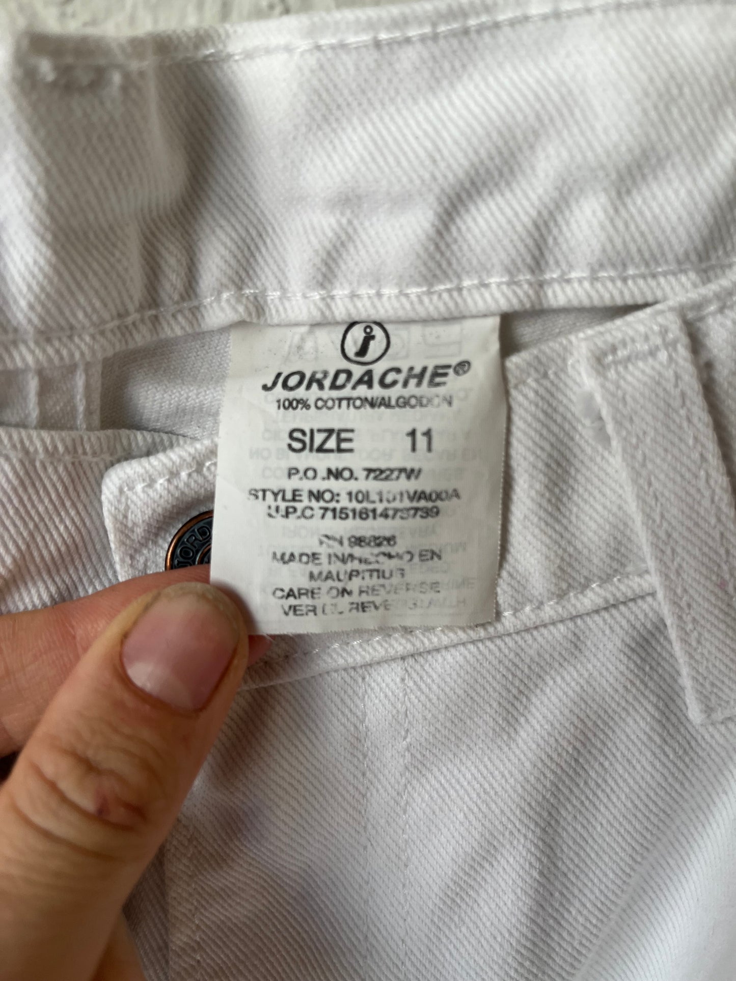 Y2k 'Jordache' White Denim Mid Rise Straight Leg Jeans / Medium
