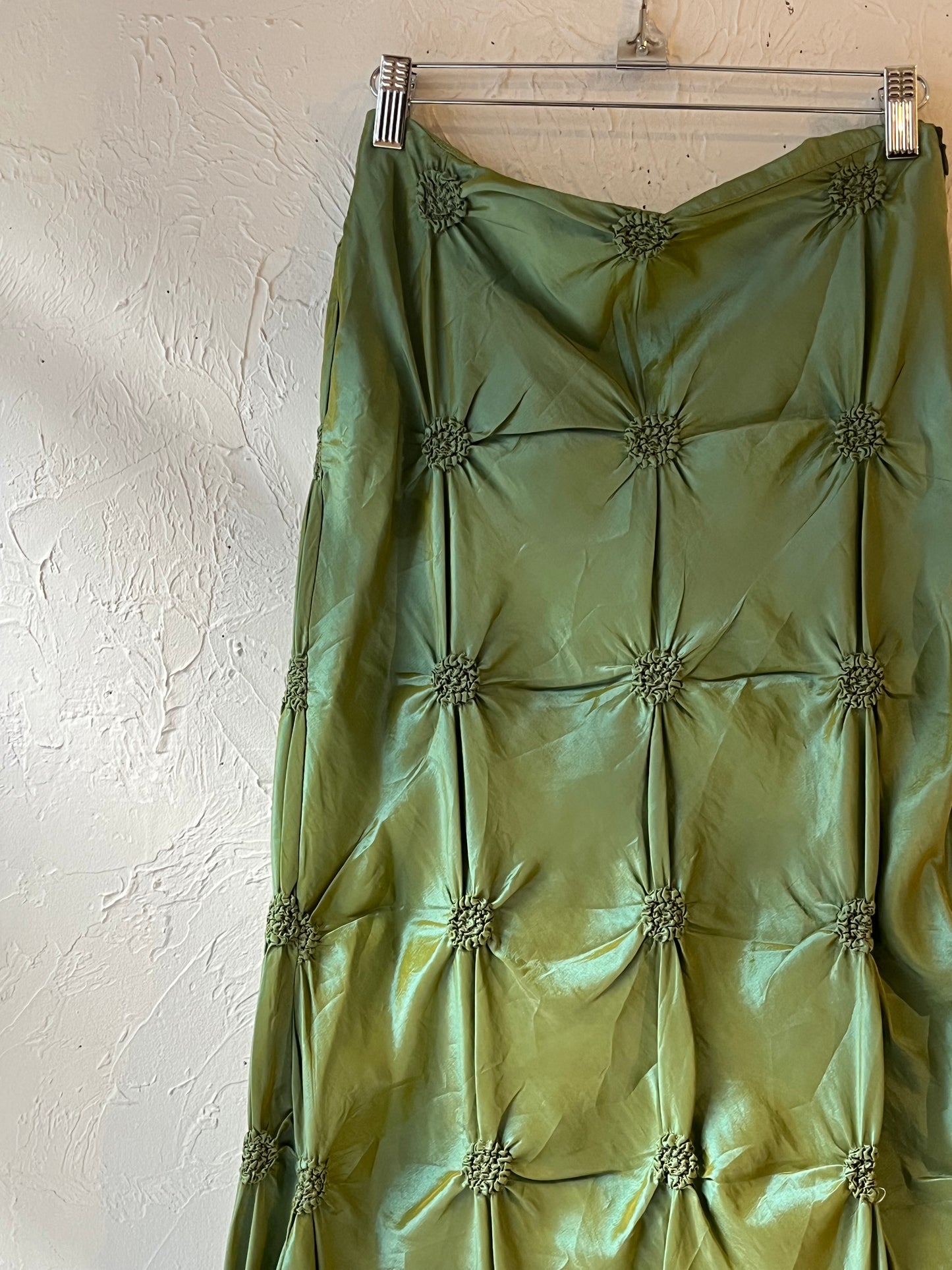 90s Shiny Green Scrunch Skirt / Small