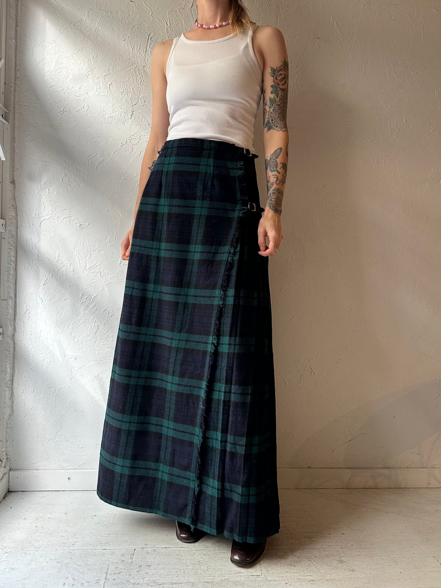 90s 'Laird-Portch' Pleated Navy Blue Plaid Wool Maxi Skirt / Small