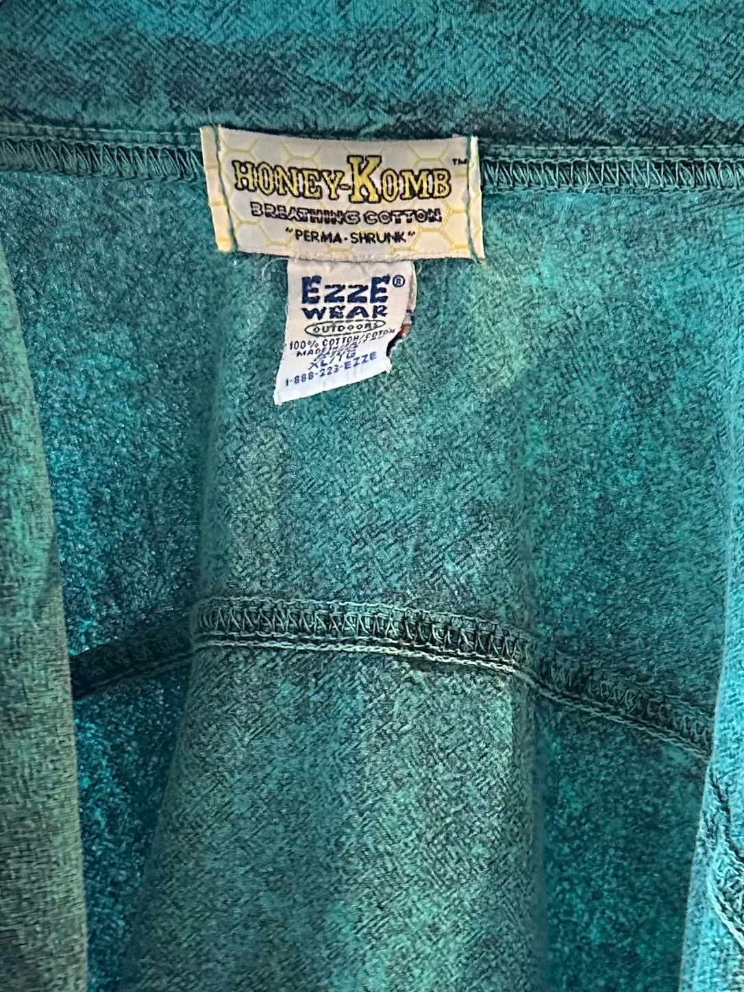 90s ‘Ezze Wear’ Green Snap Up Shirt / XL