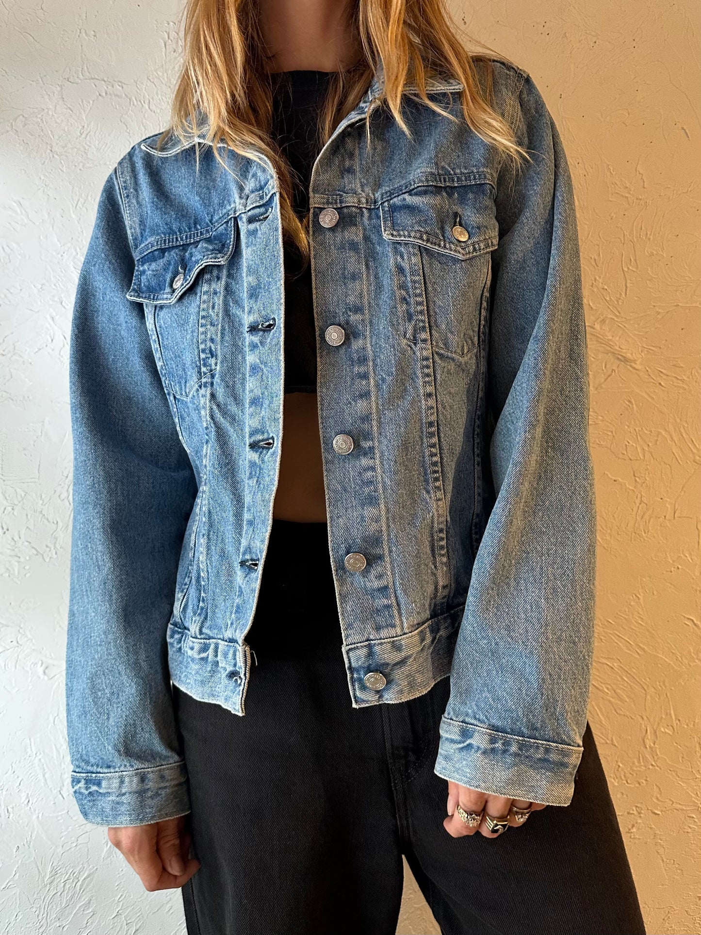 90s ‘Tommy Hilfiger’ Denim Jacket / Large