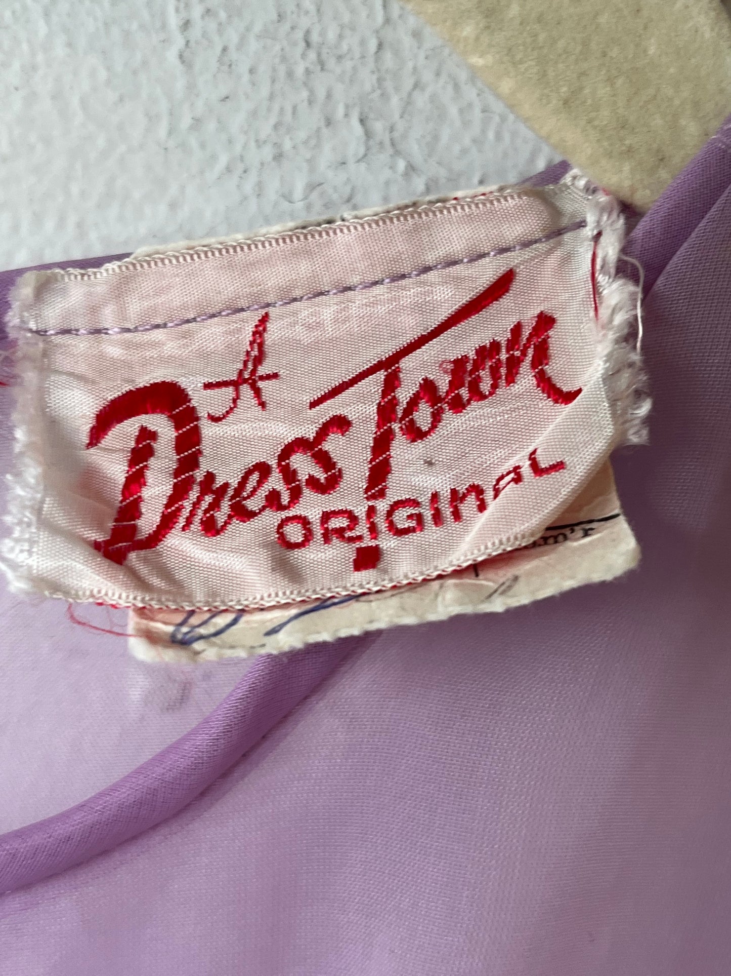 60s ‘Dress Town’ Purple Floral Lace Midi Dress / Small